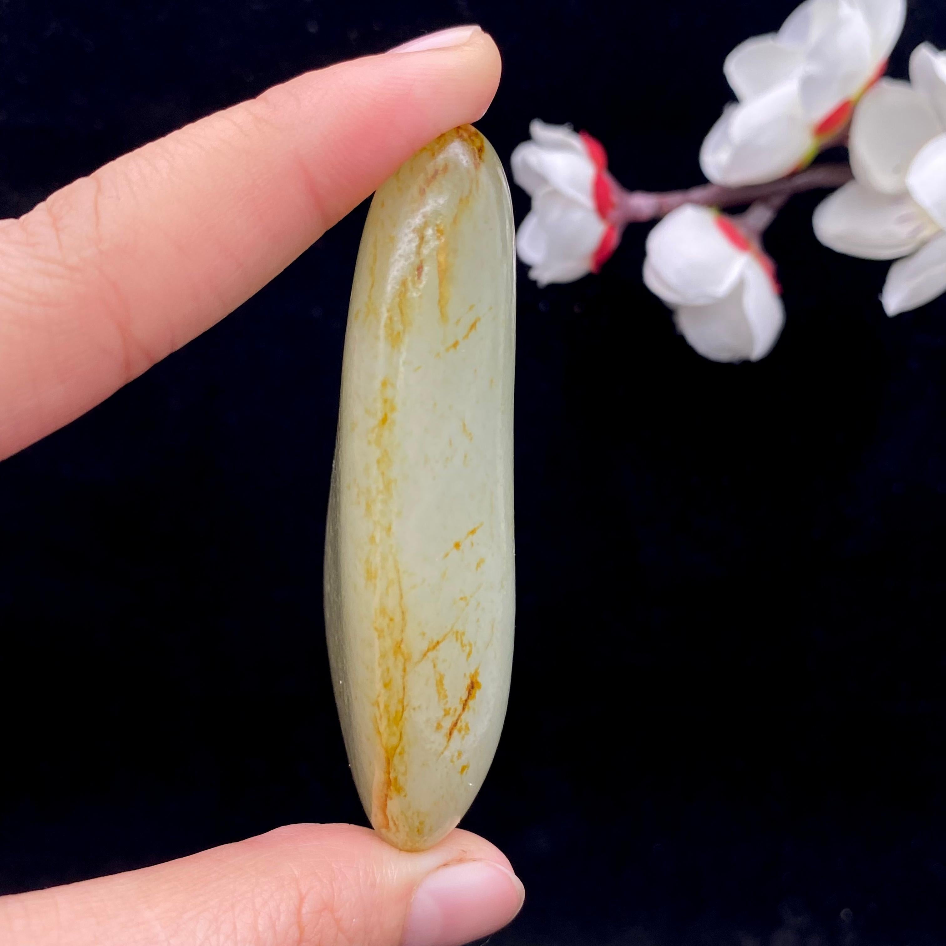 和田玉洒金皮籽料原石（72g）