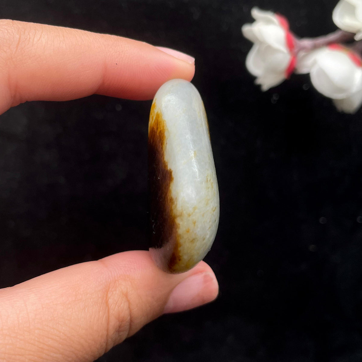 和田玉黑黄皮籽料（32g）