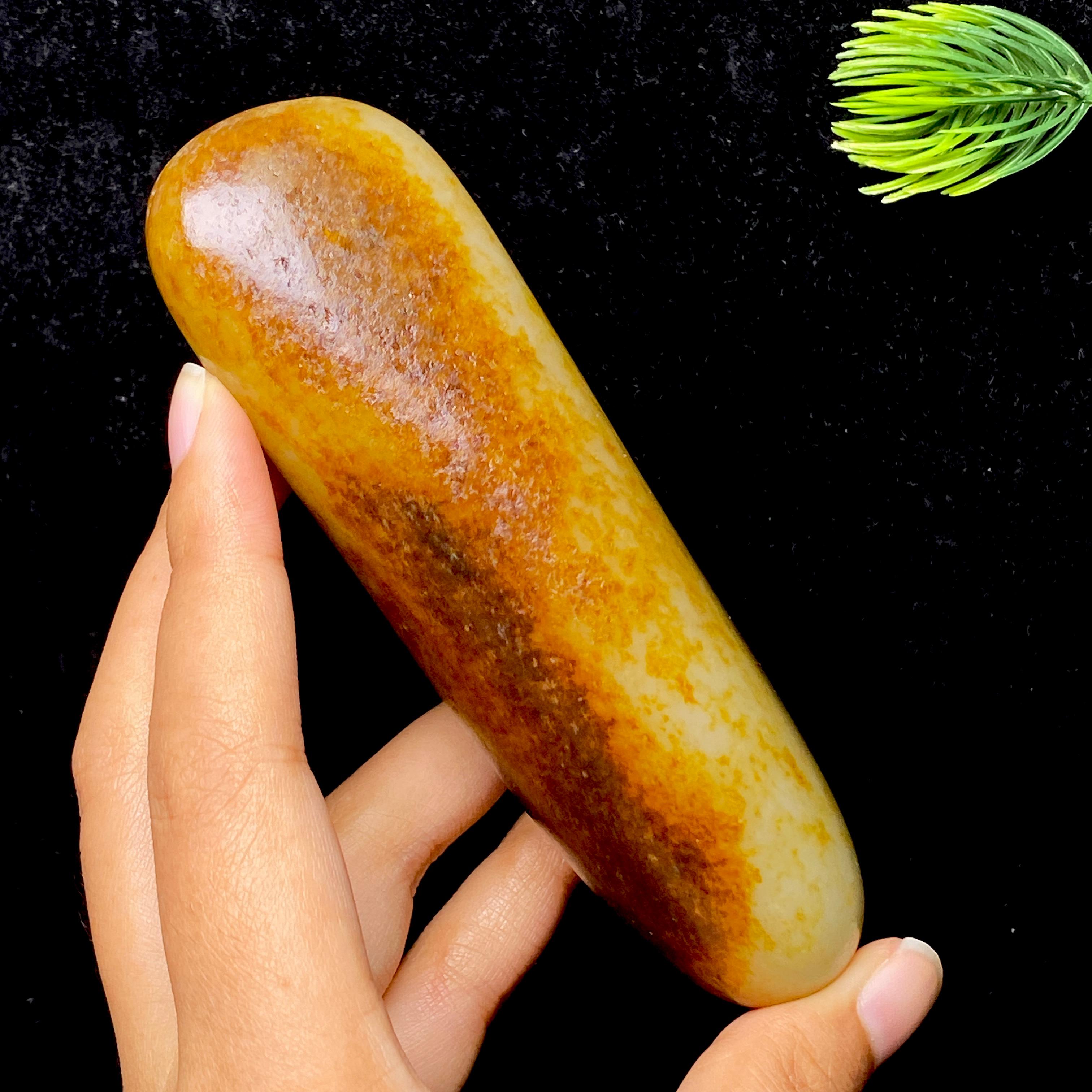 和田玉红沁籽料（260.8g）