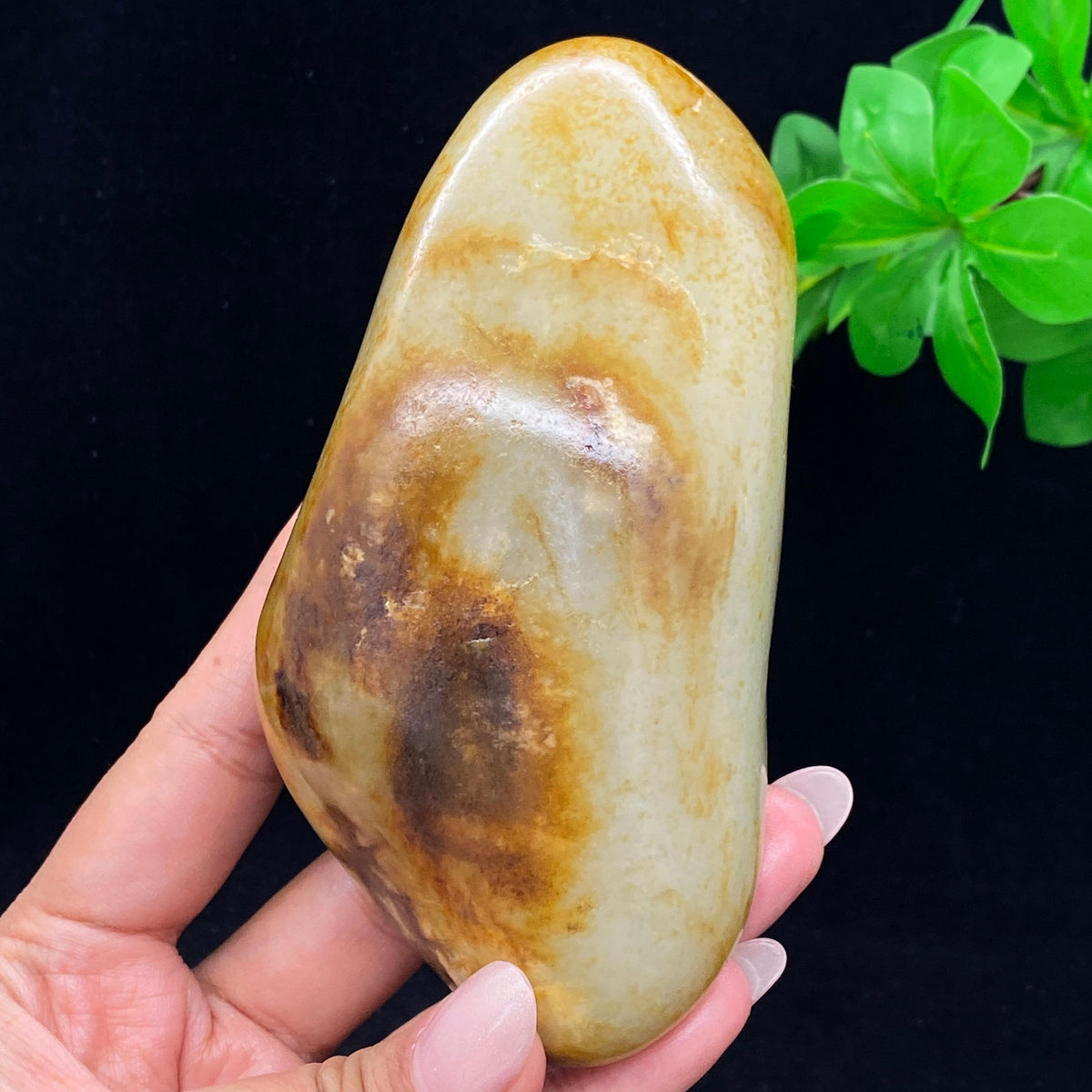 和田玉聚黄皮籽料（548.2g）