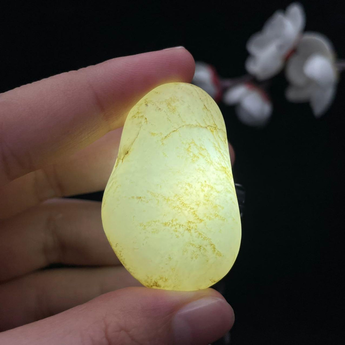 和田玉秋梨皮籽料（26.2g）