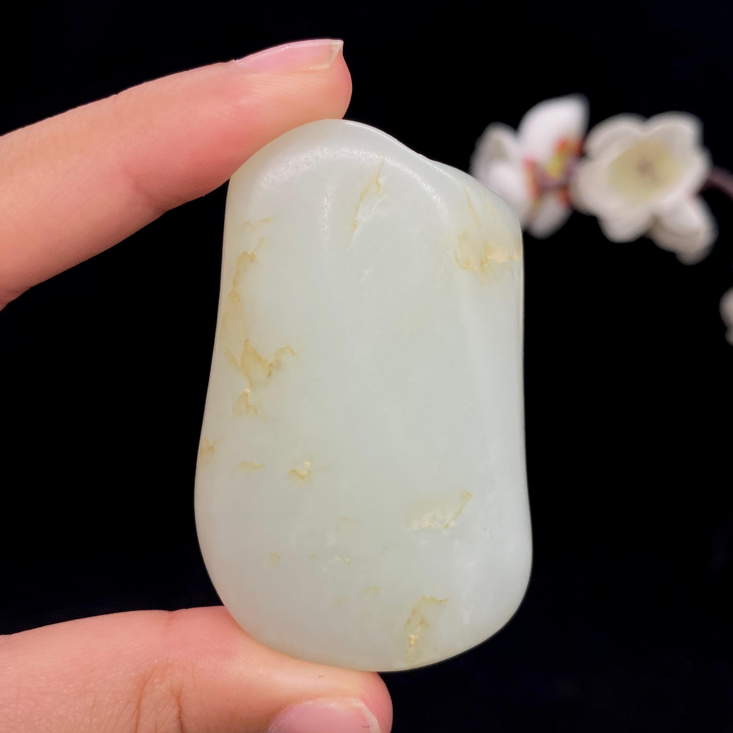 和田玉白玉籽料（83.4g）