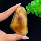 和田玉聚红皮籽料手把件（180g）