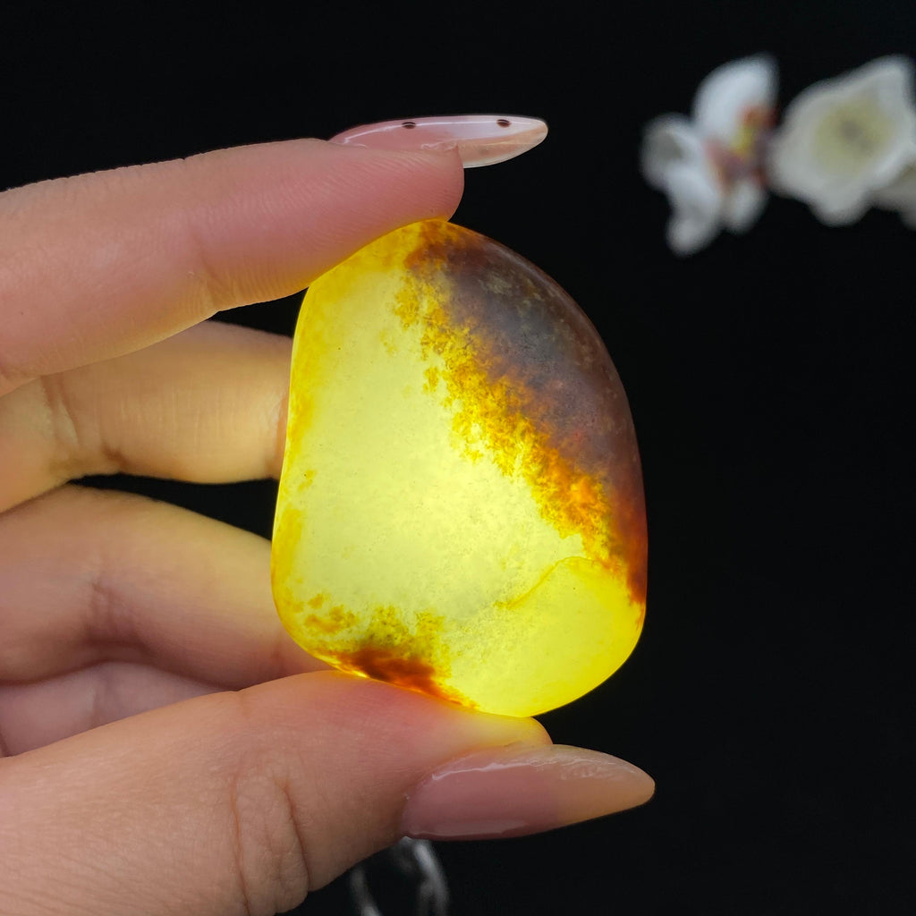 和田玉聚黄皮青花籽料挂件（29.8g）