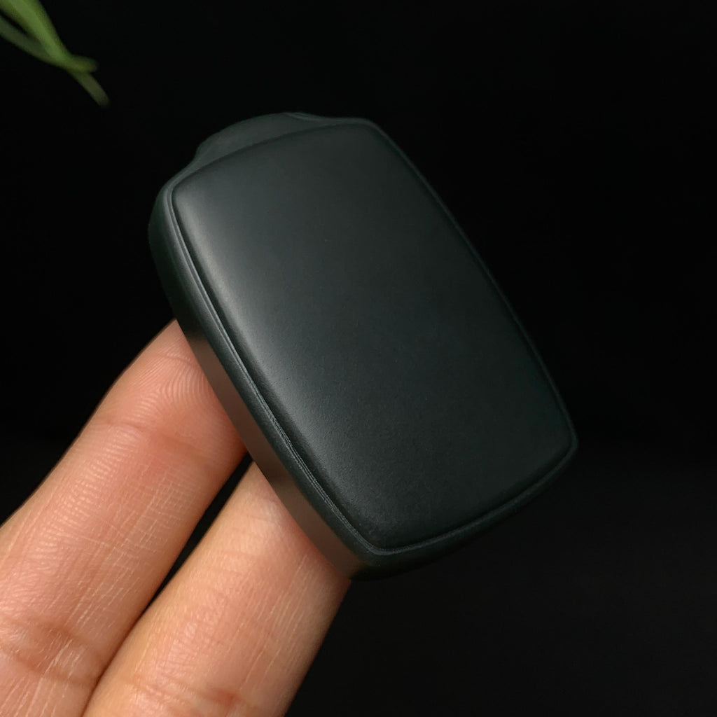 和田山料黑青平安牌挂件（42.0g）