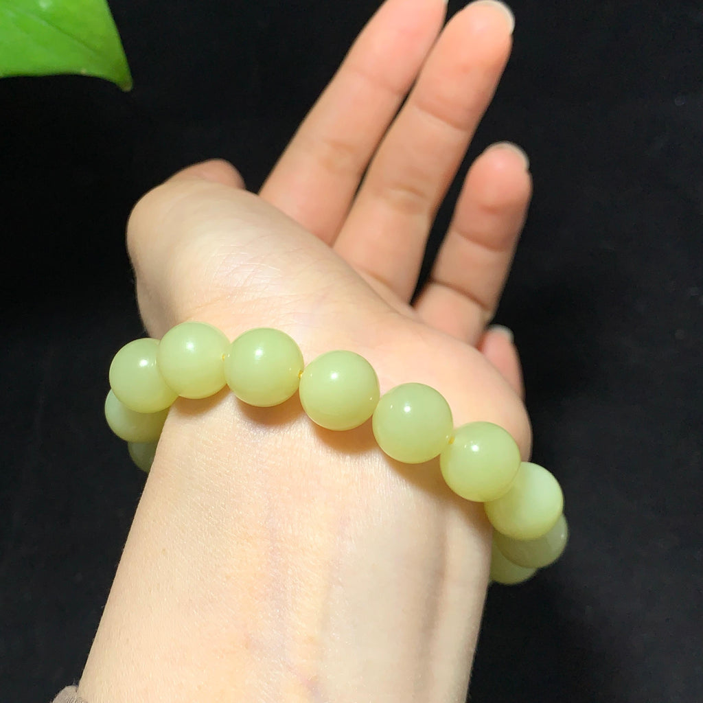 高品质和田山料黄口手串（46.5g）