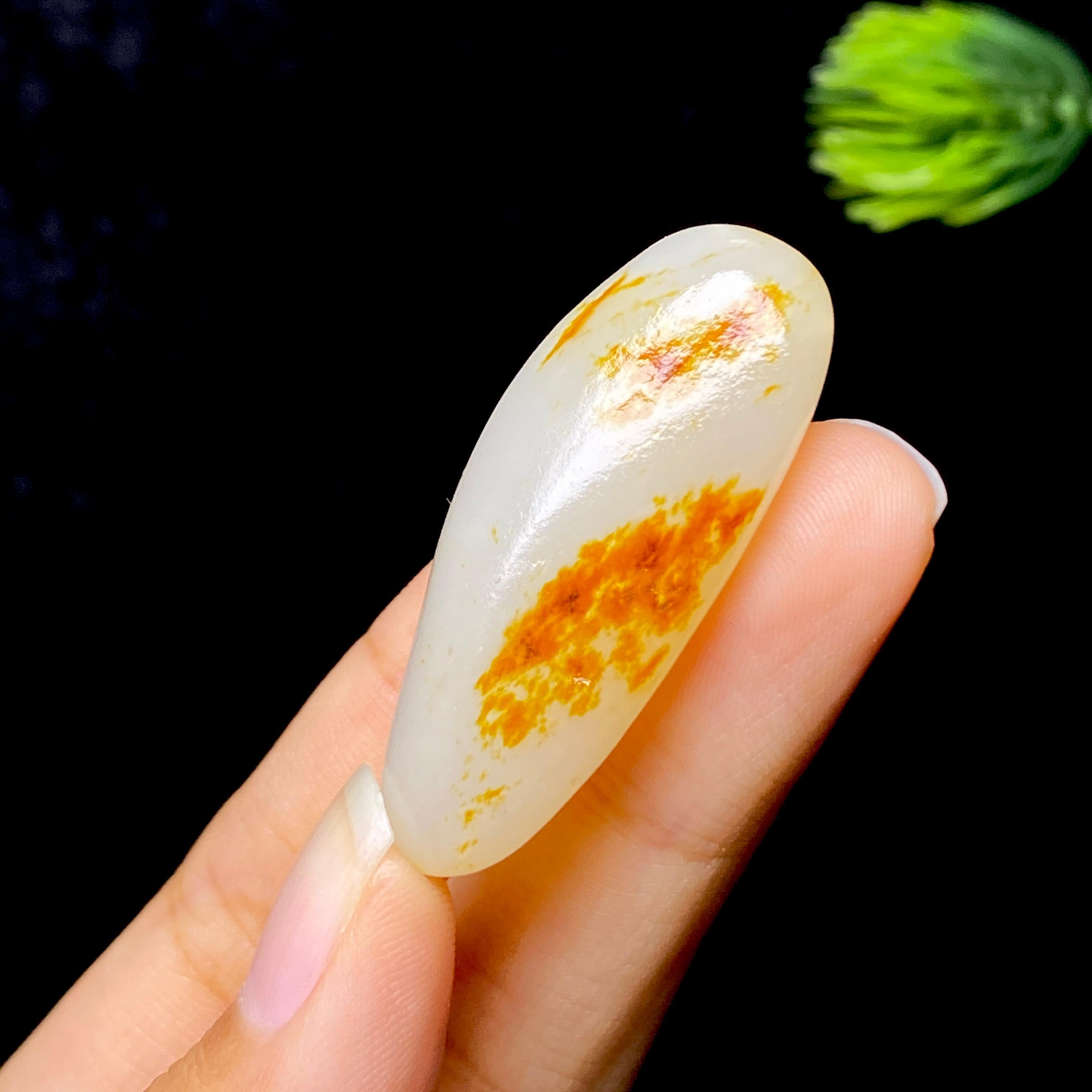 和田玉洒金皮籽料（18.28g）