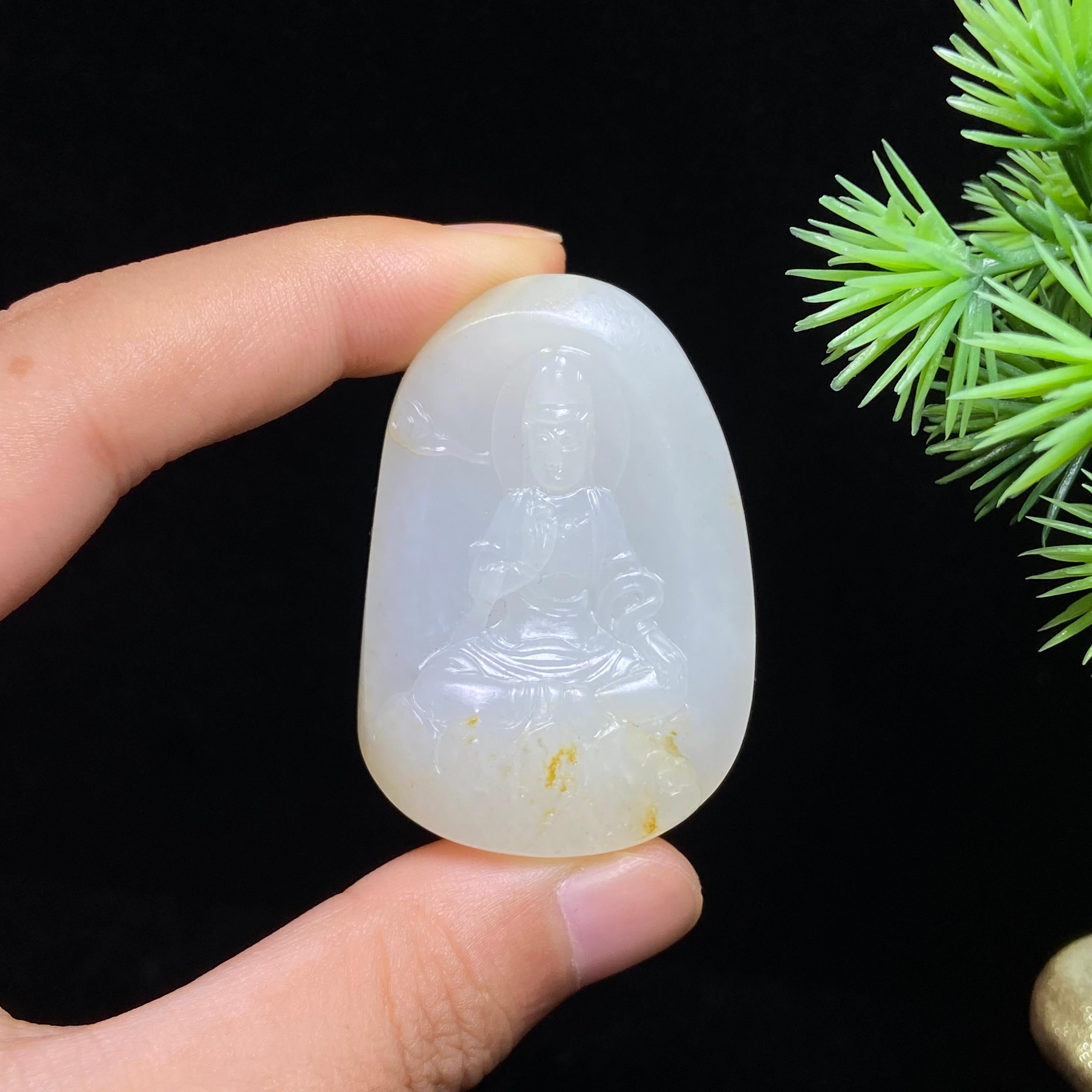 和田玉籽料观音（24.0g）