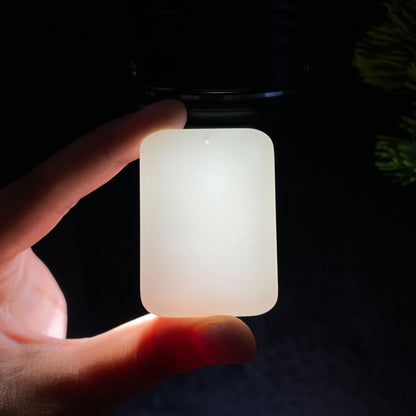 和田玉白玉无事牌（43.4g）