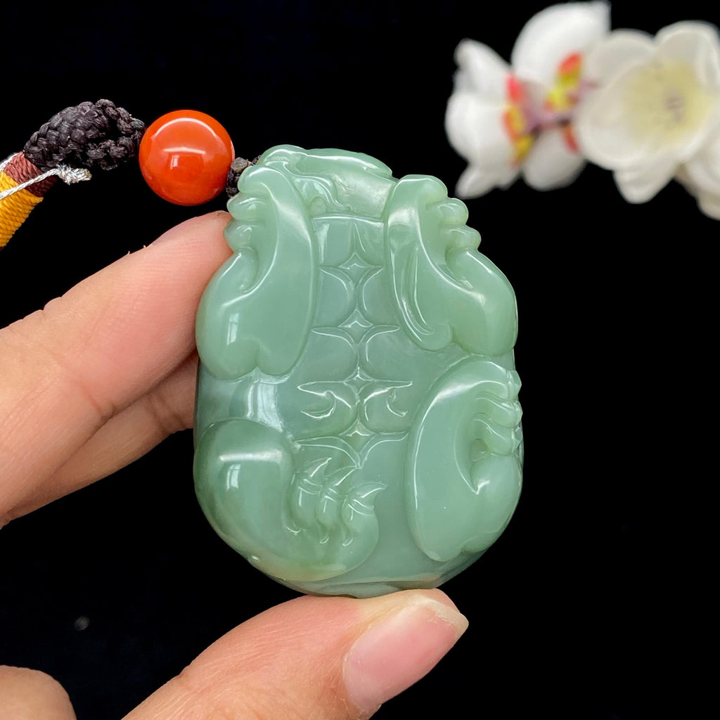 和田玉-碧玉猫眼【龙龟】手把件（54.9g）