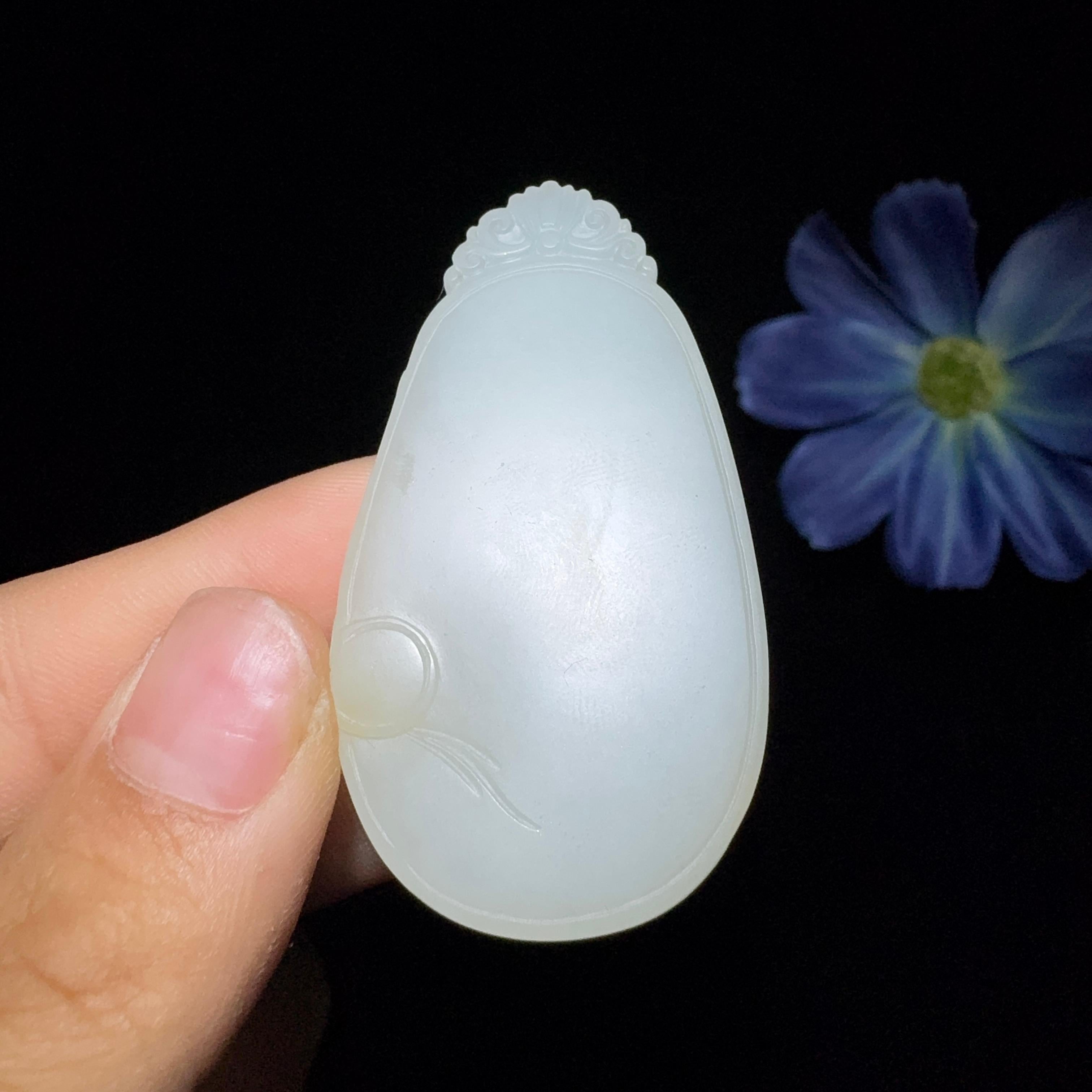 秒杀和田玉籽料平安无事牌（26.5g）