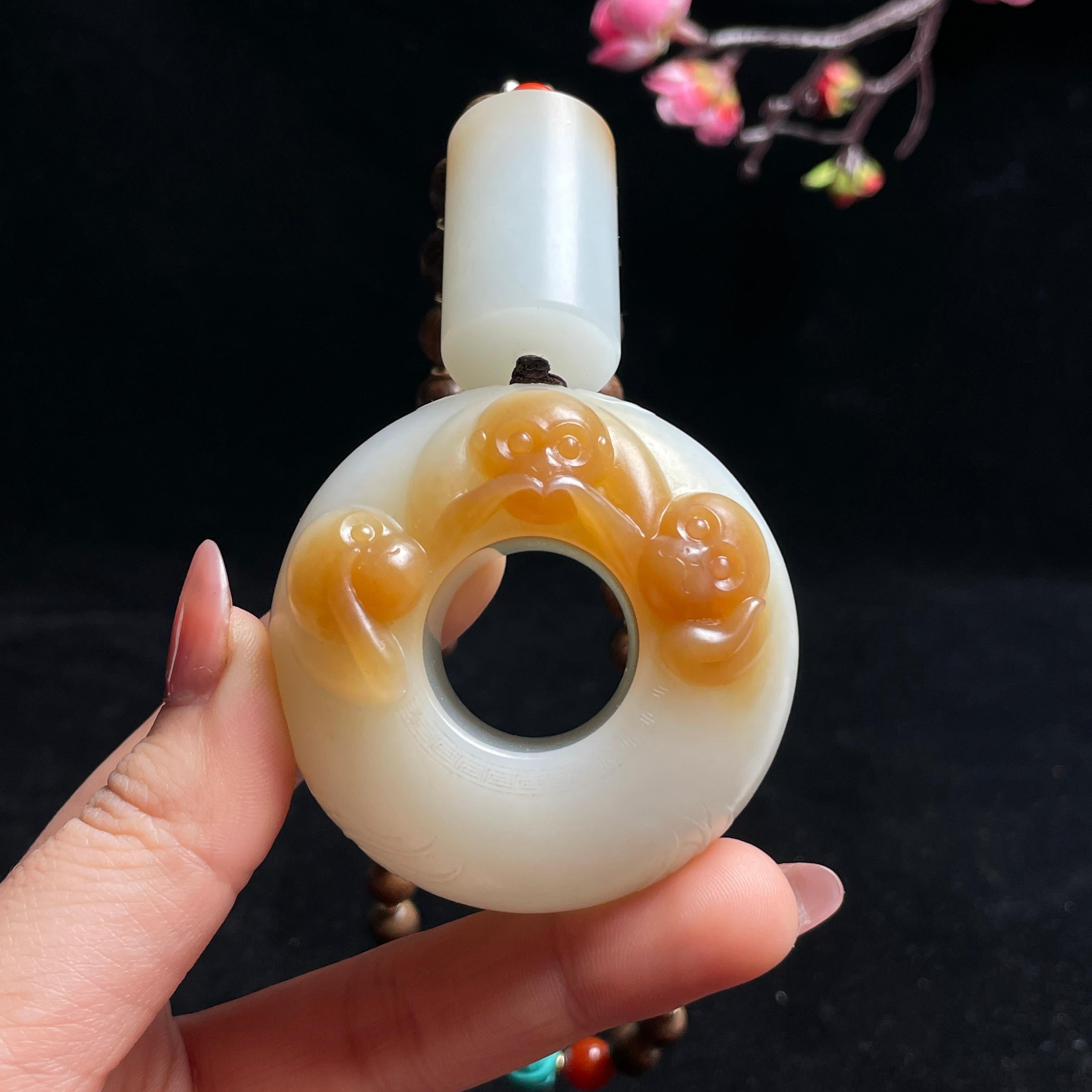 和田且末料糖白羊脂白玉三不猴手把件（172.3g）