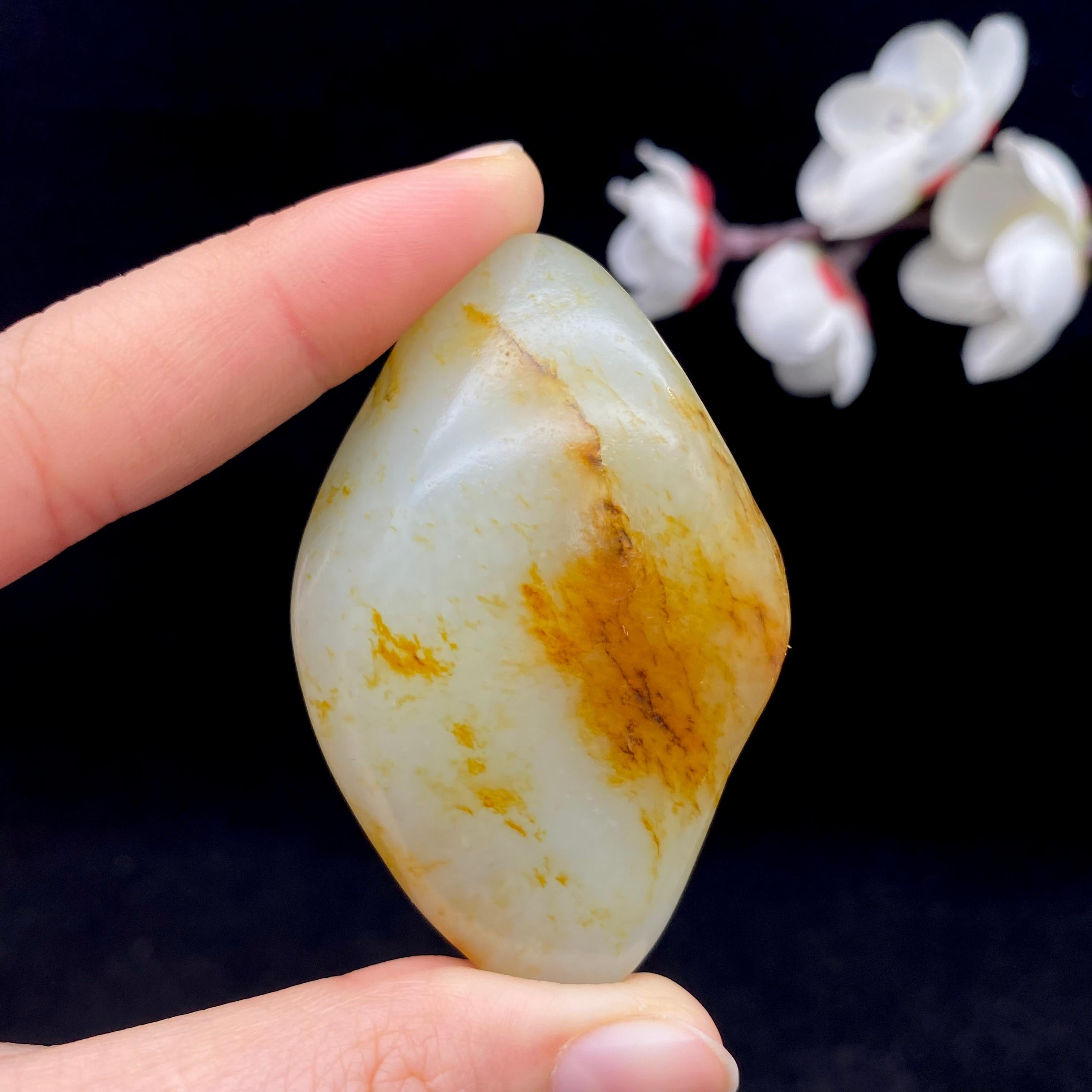 和田玉洒金皮籽料（53.6g）