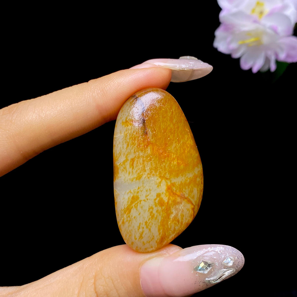 和田玉黄沁皮籽料挂件（15.8g）