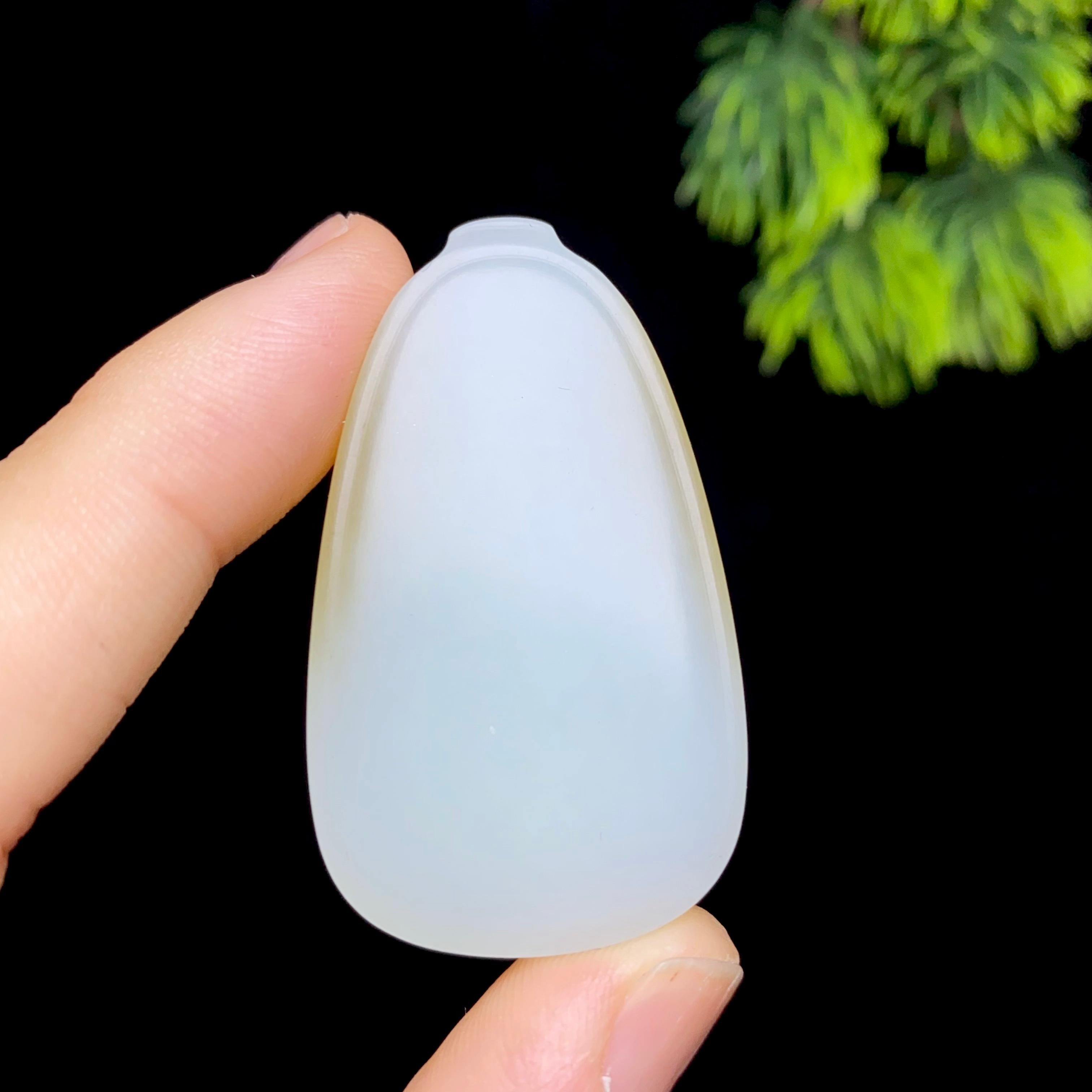 和田玉糖白无事牌（22.9g）