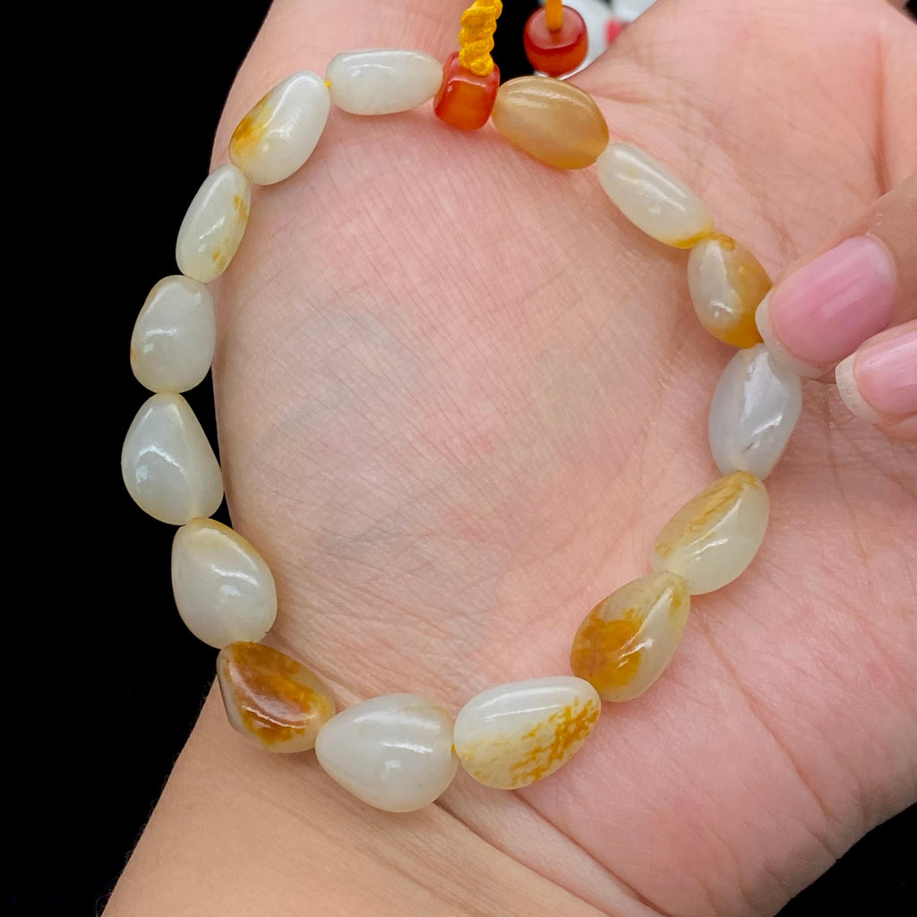 【超值推荐】和田玉洒金皮籽料【精品手串】（19.3g）