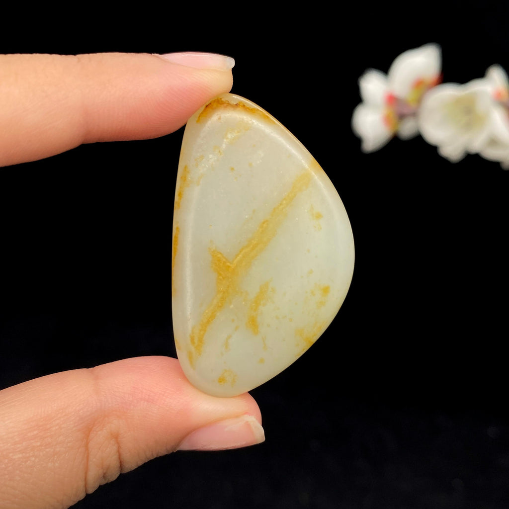 和田玉黄皮籽料挂件（28.5g）