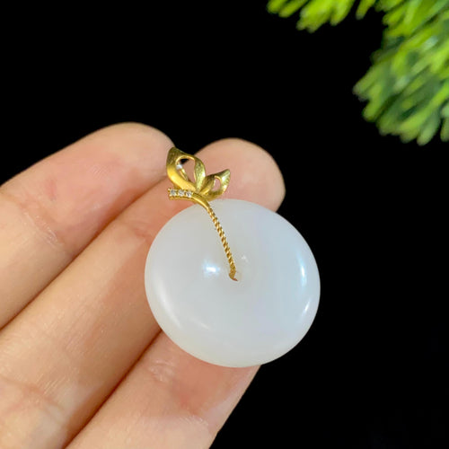 和田玉18k金羊脂白玉平安扣吊坠（5.4g）
