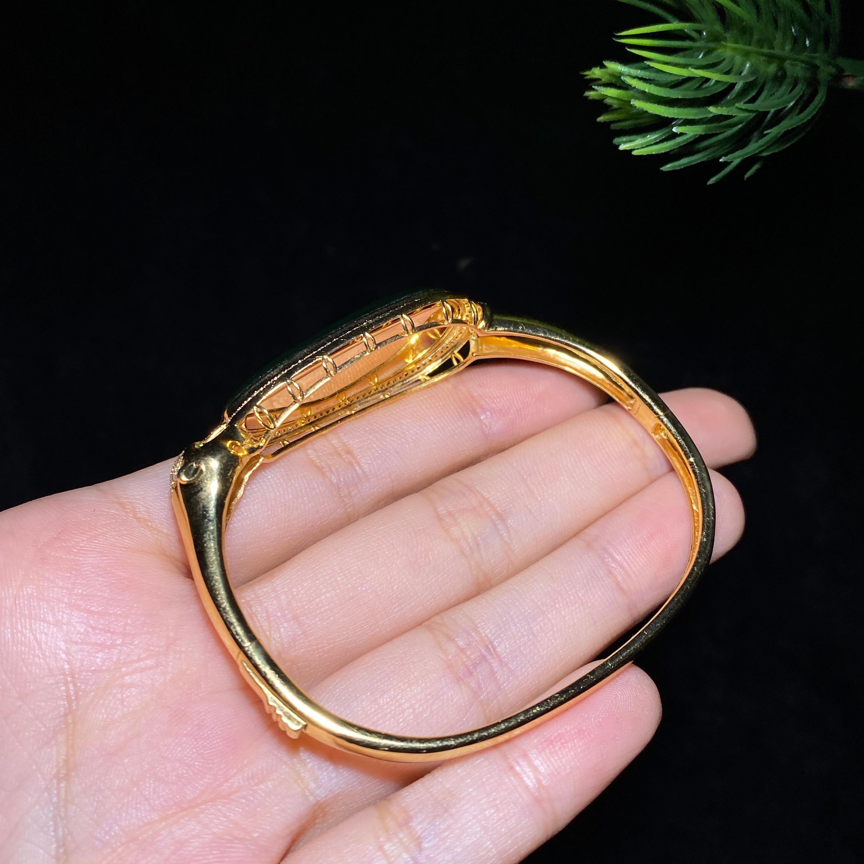 和田玉18k金碧玉荧光钻石手镯（18.4g）