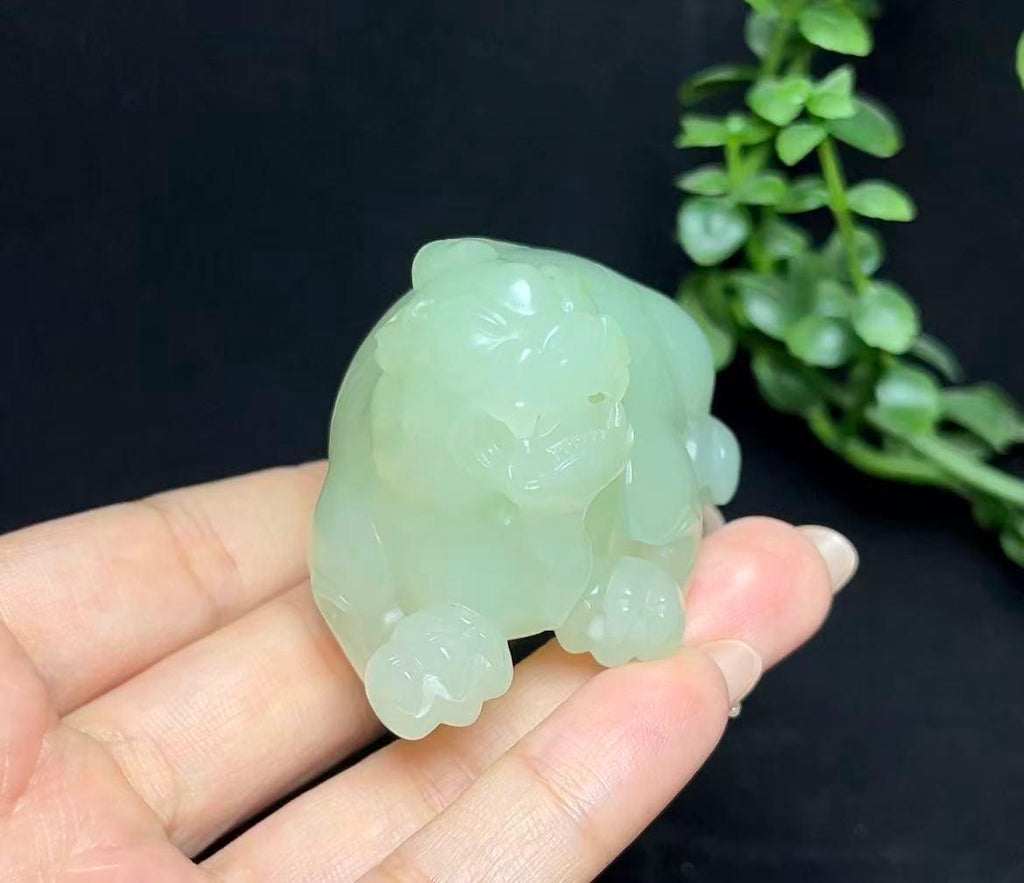 和田玉翠青貔貅手把件（149.5g）