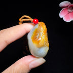 和田玉籽料钟馗纳福（45.8g）