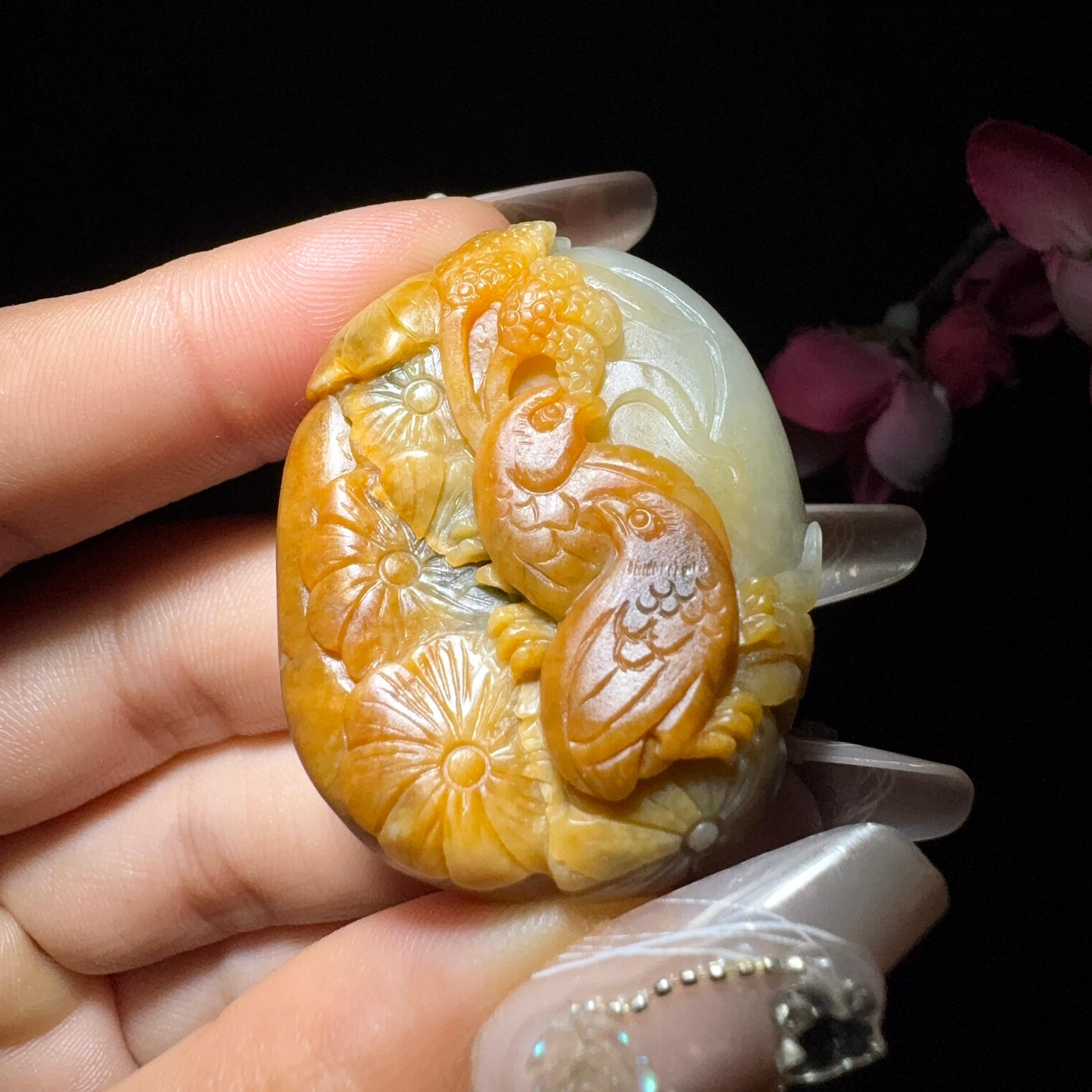 和田玉籽料挂件喜上眉梢（38.8g）