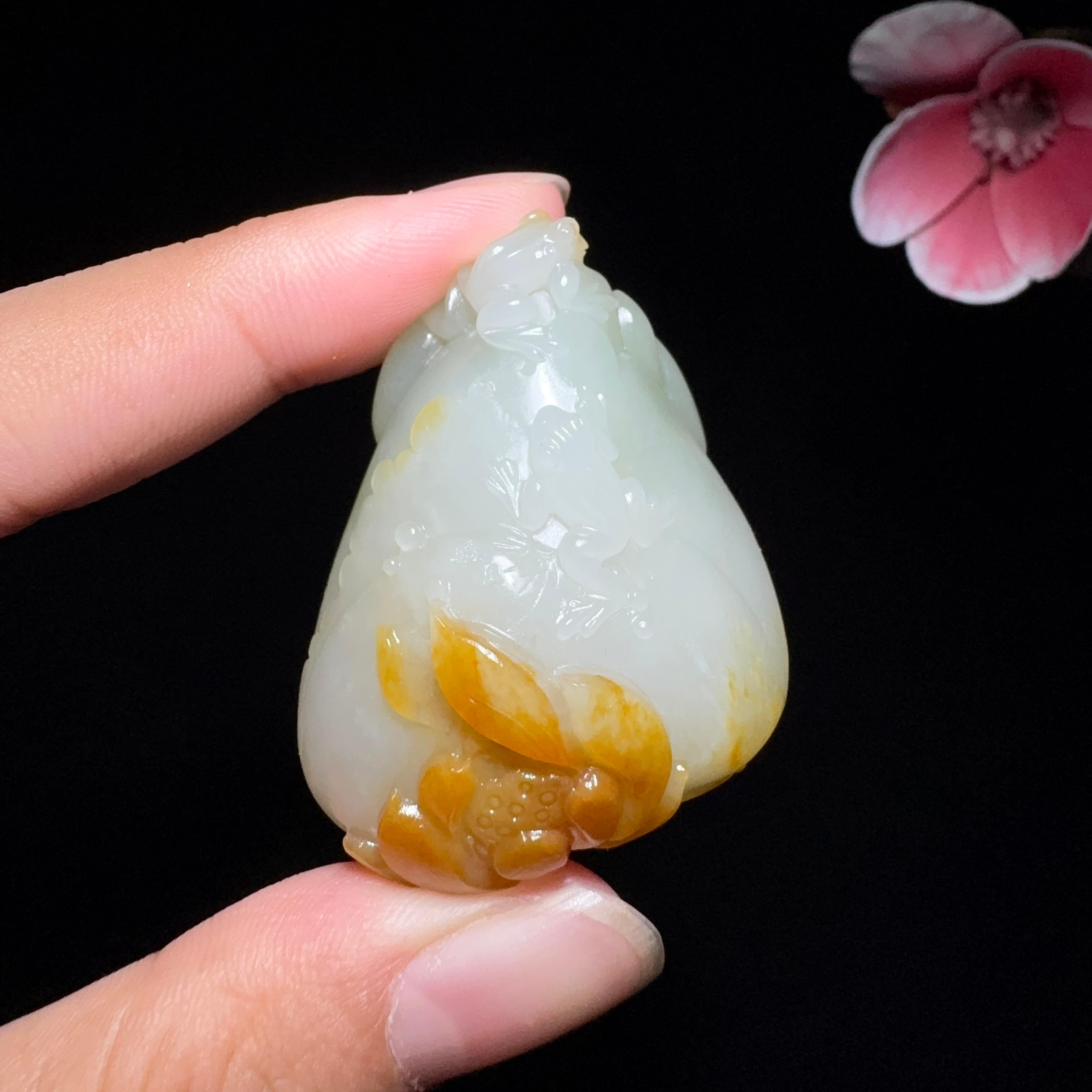 和田玉籽料呱呱来财（33.9g）