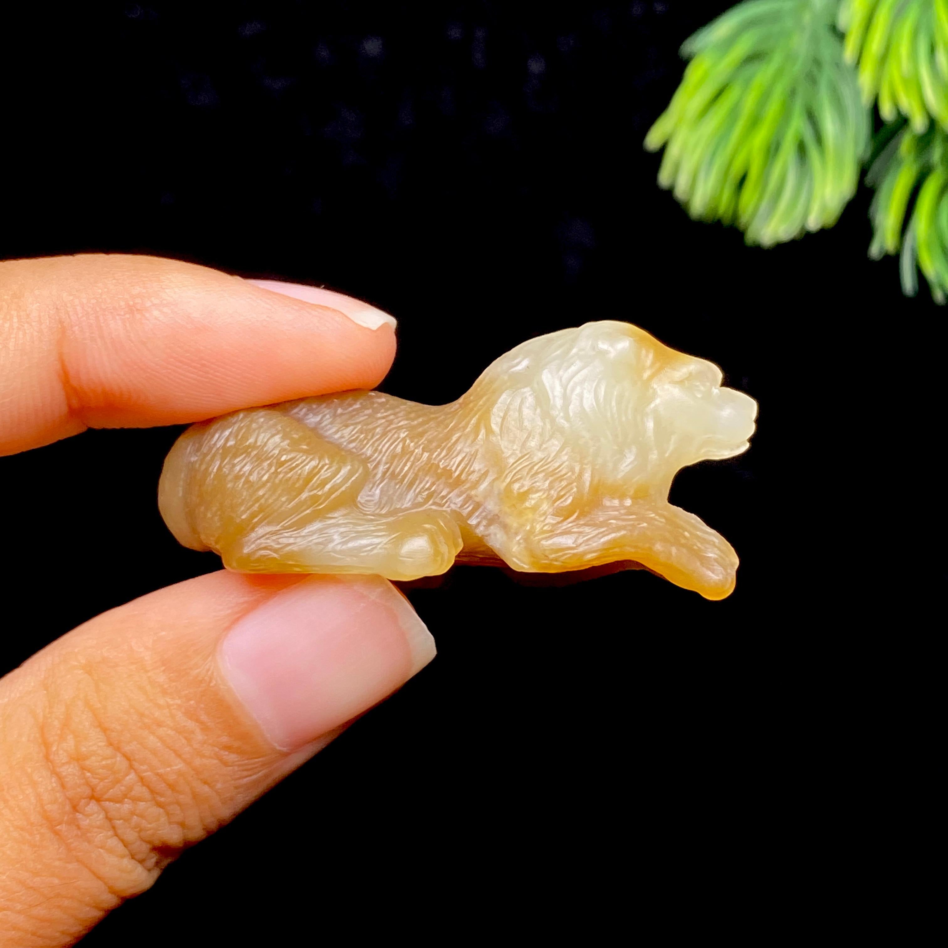 和田玉糖白狮子（15.7g）