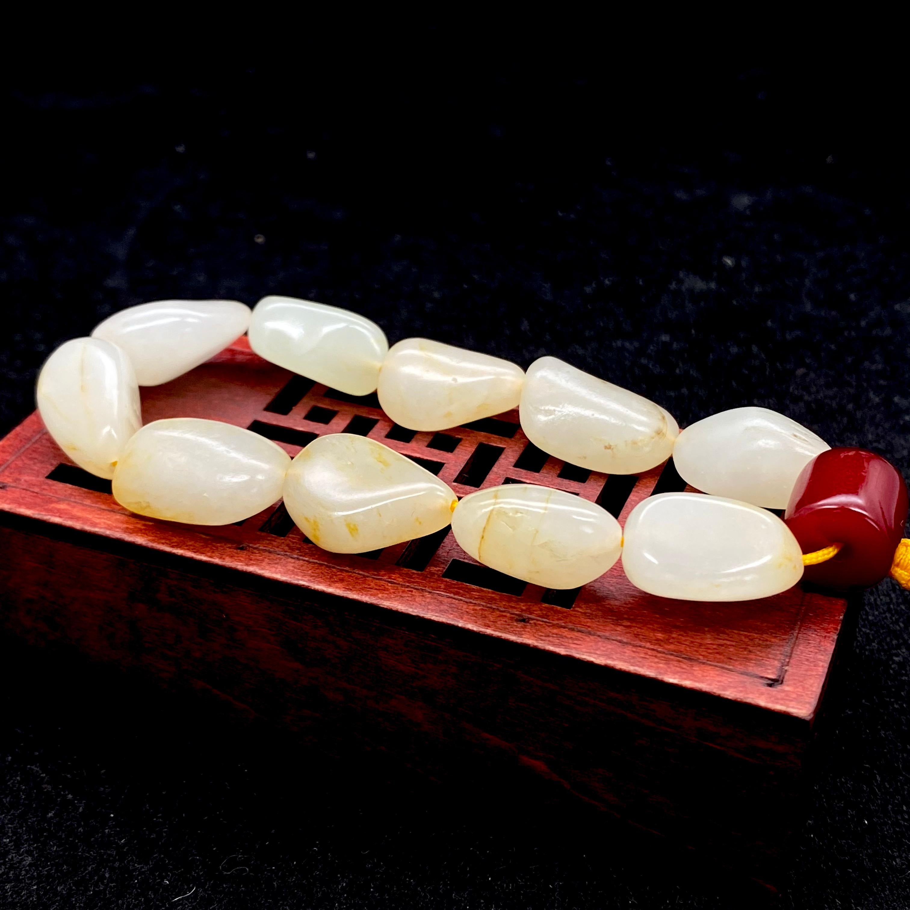 和田玉洒金皮【精品手串】（36g）