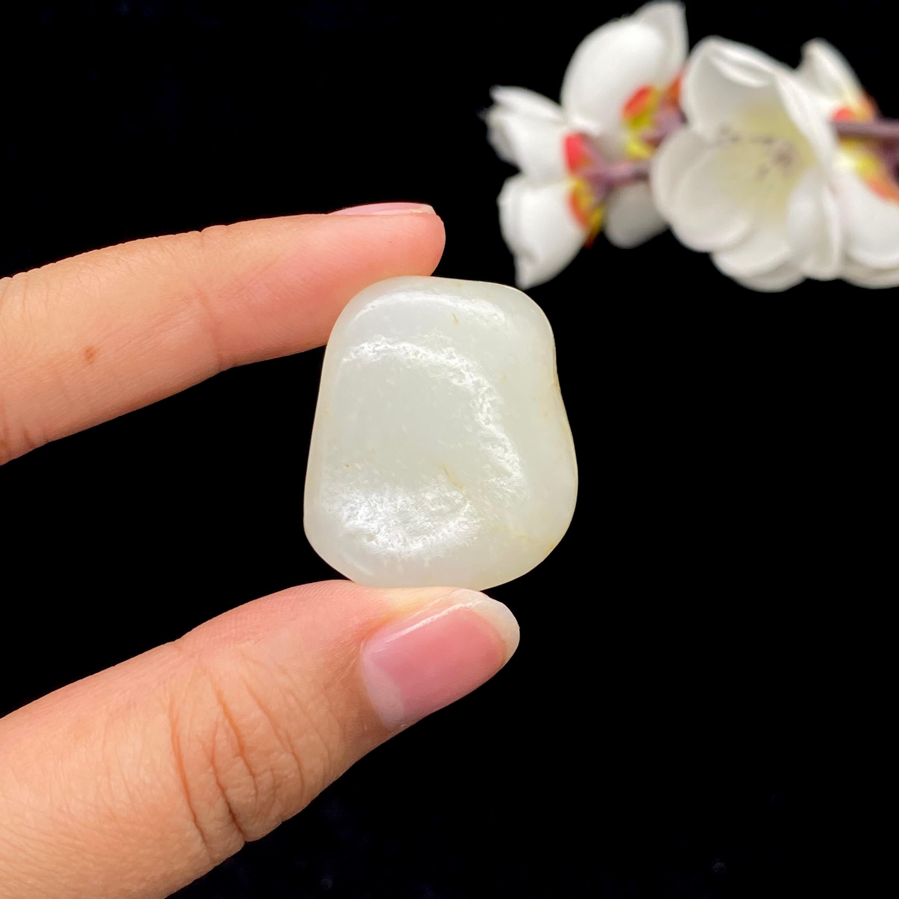 【超值推荐】和田玉洒金皮籽料挂件（20.7g）