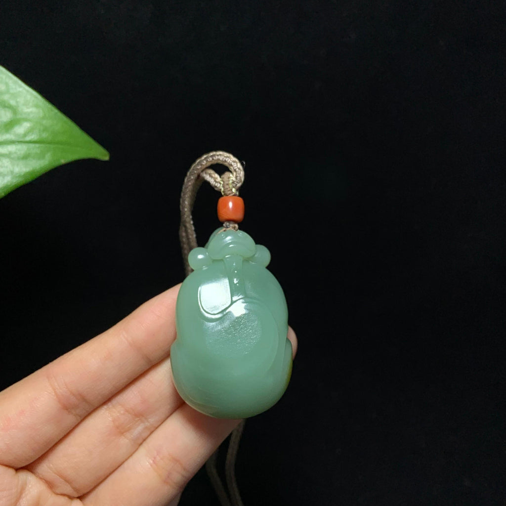 收藏级和田籽料沙枣财神挂件（38.5g）