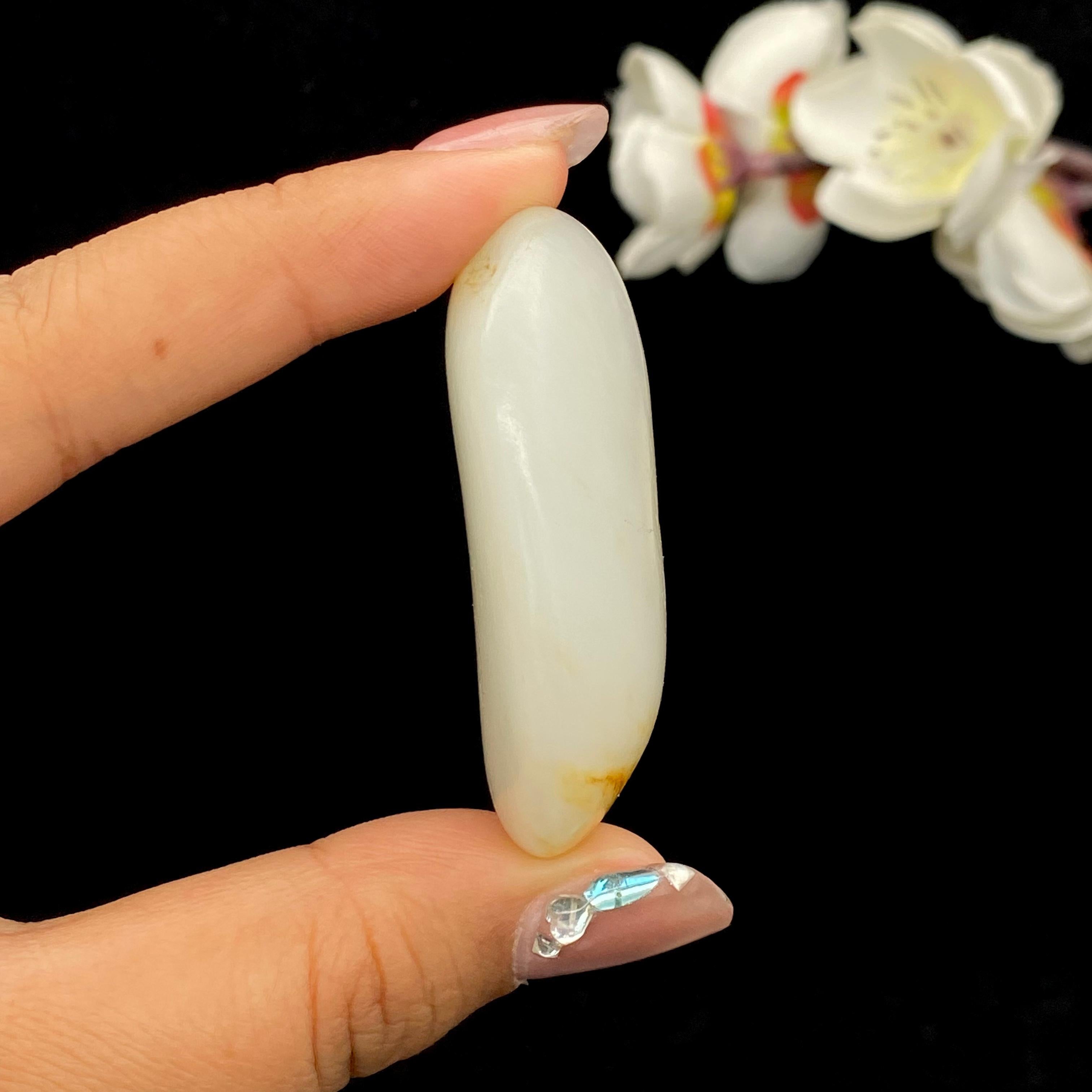 和田玉黄皮籽料挂件（38.6g）