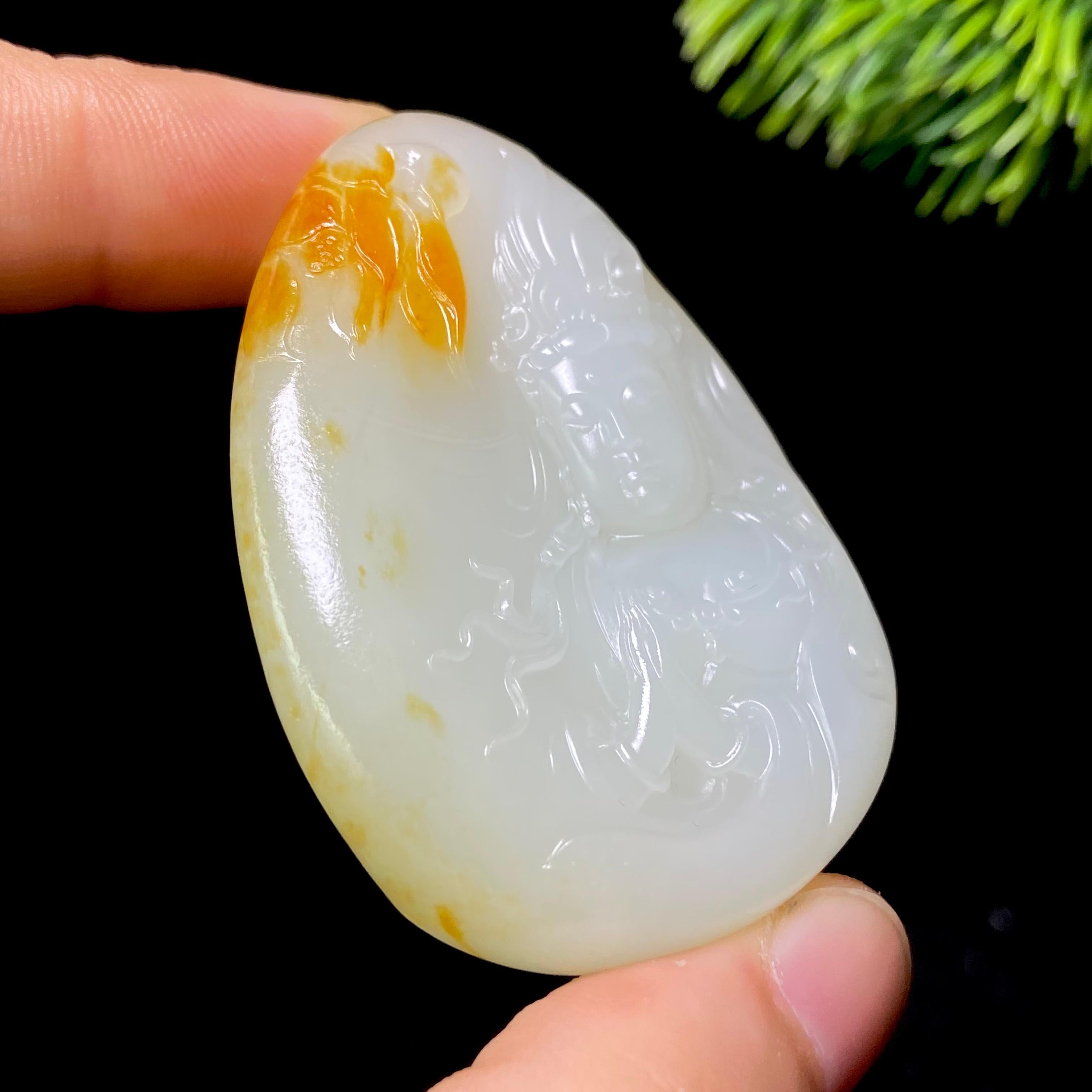 和田玉籽料观音（64.7g）
