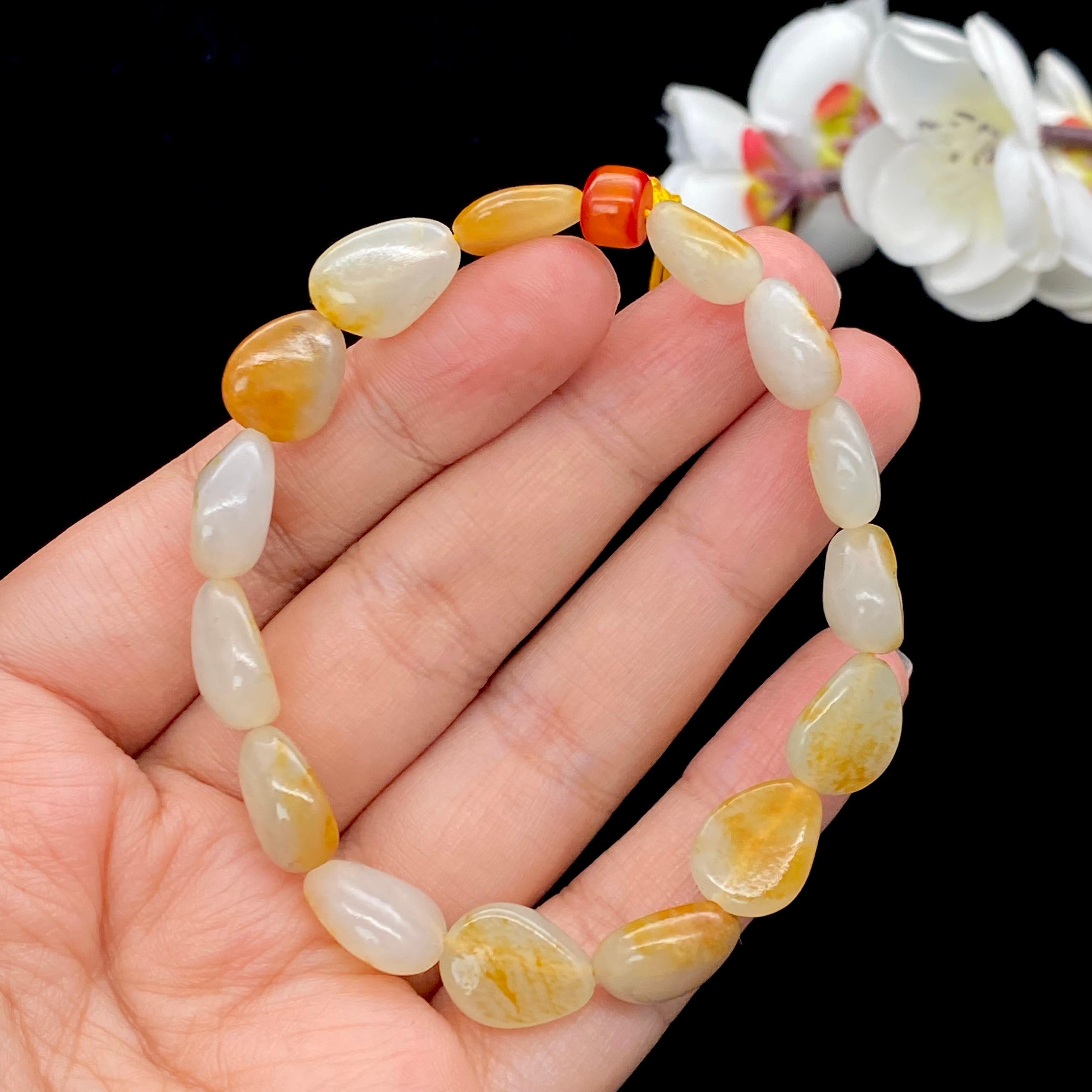 【超值推荐】和田玉洒金皮籽料【精品手串】（19.3g）