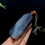 和田玉籽料青花无事牌（88.8g）