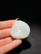 和田玉籽料弥勒佛（31.3g）