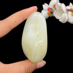 和田玉洒金皮籽料手把件（170.3g）