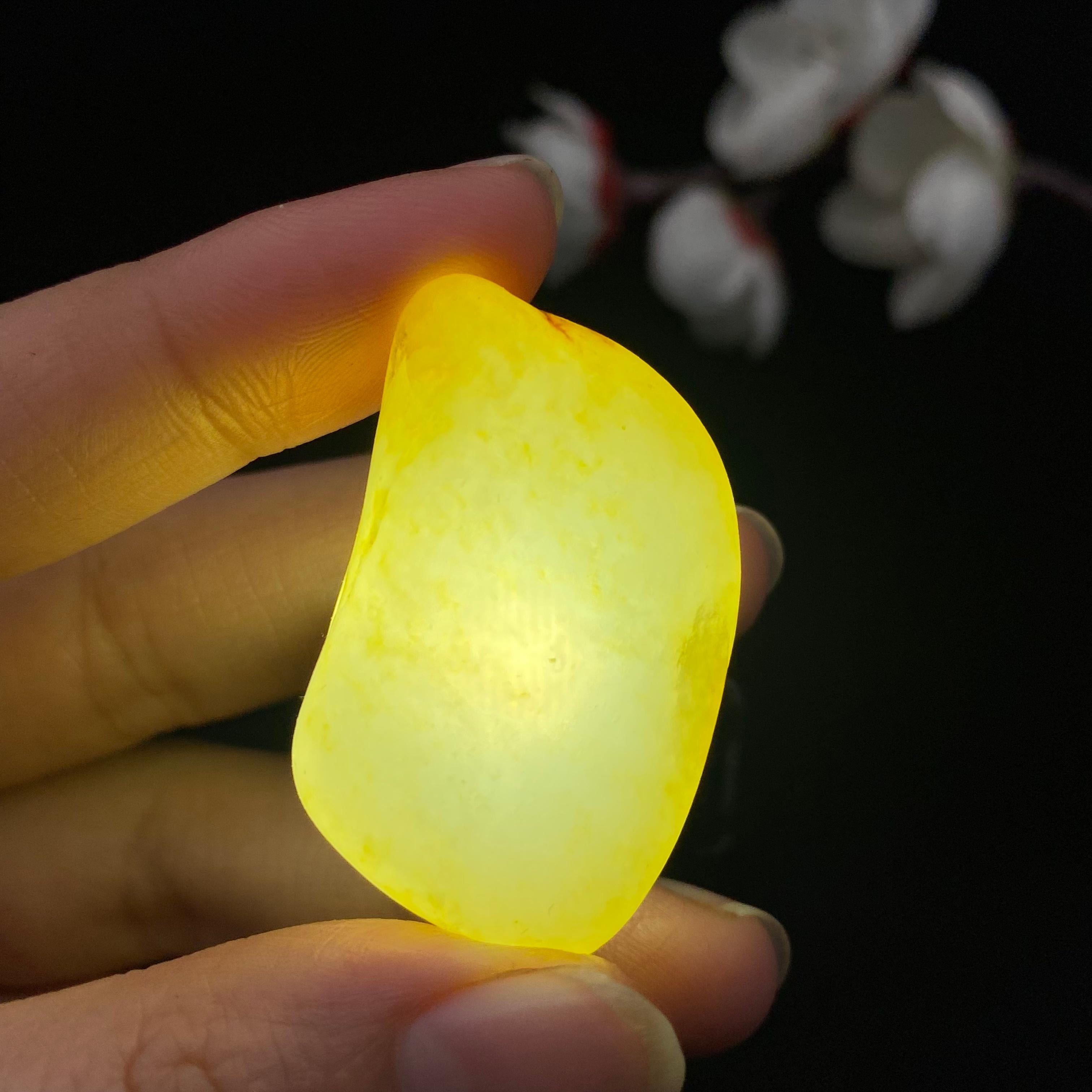 和田玉洒金皮籽料（16.8g）