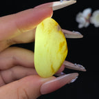 和田玉秋梨皮籽料挂件（21g）