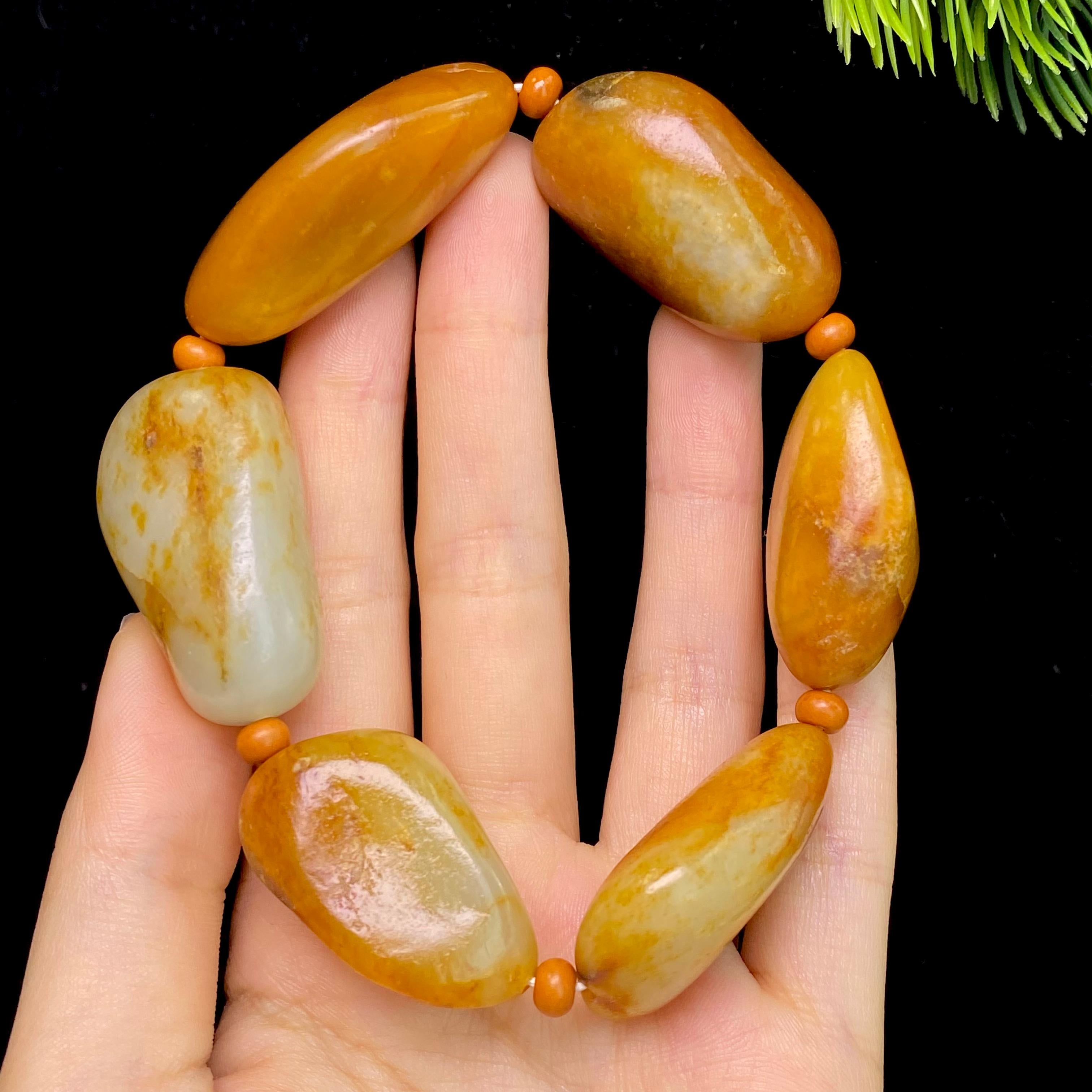 和田玉黄皮籽料手串（115.7g）