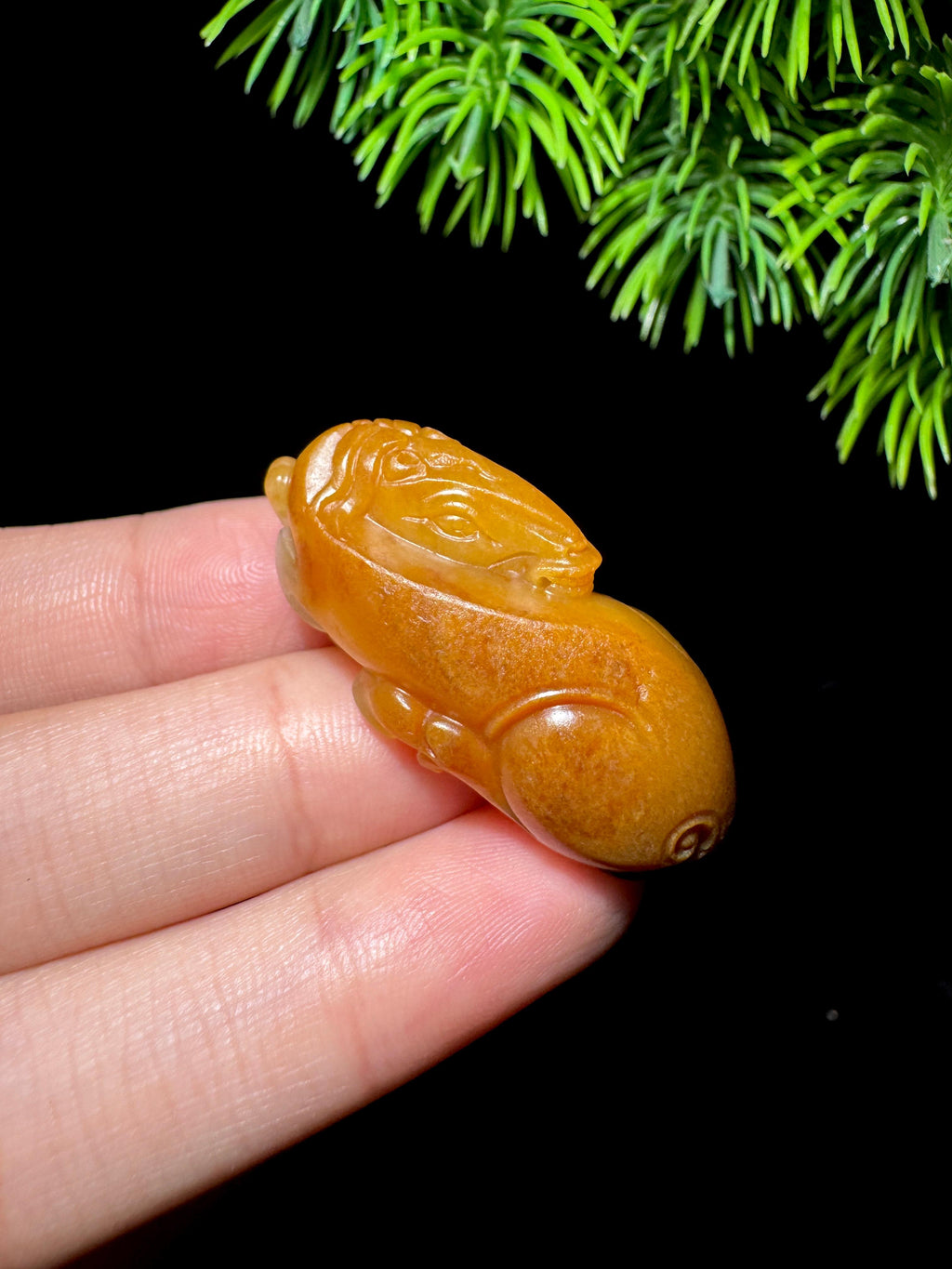 和田玉籽料马（13.6g）