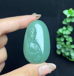 和田玉沙枣青观音（32.2g）
