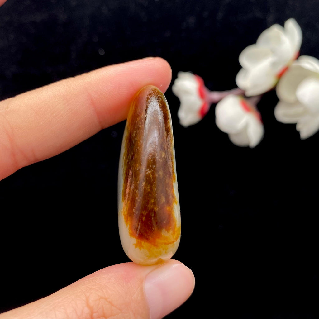 和田玉聚红皮籽料挂件（29.8g）