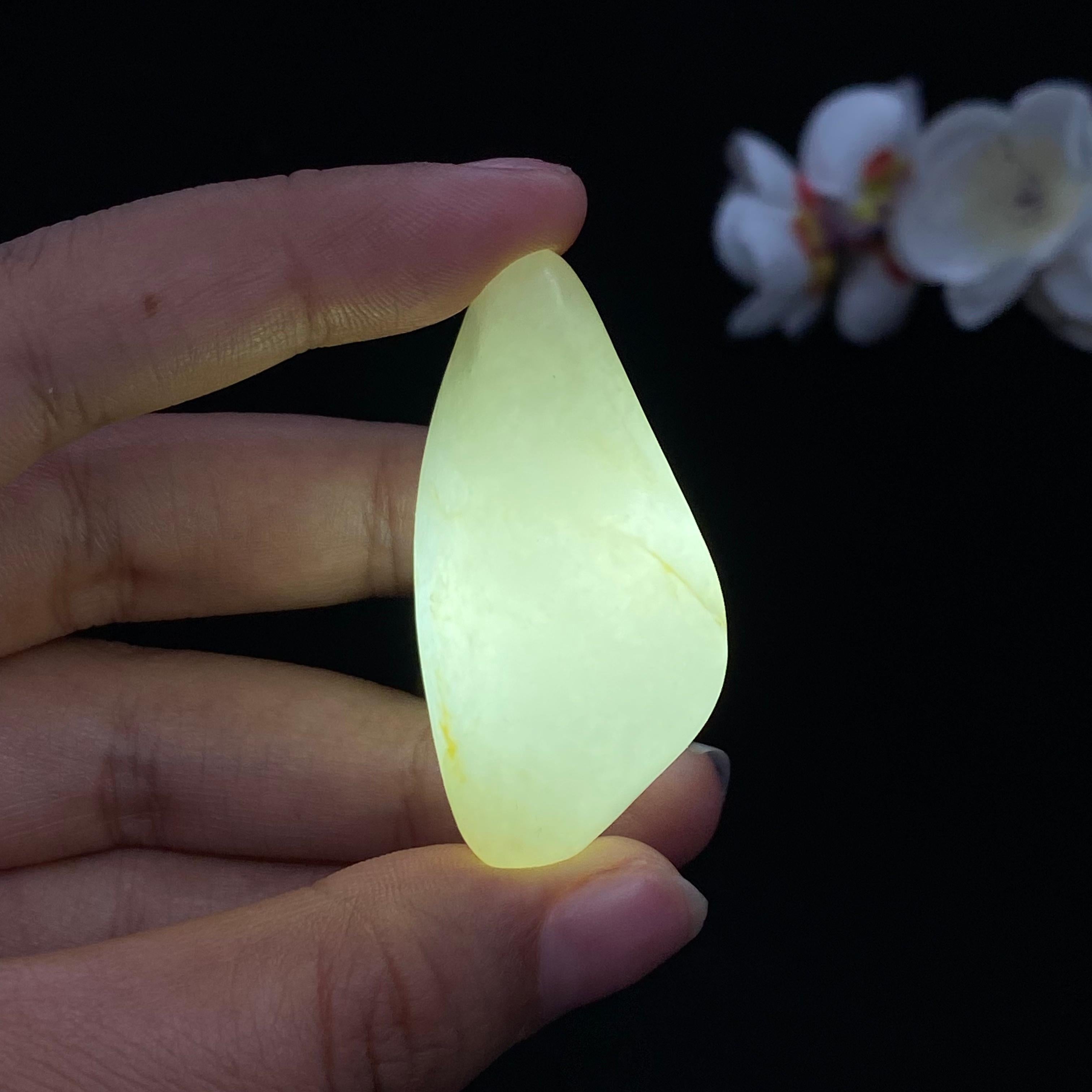 和田玉白玉籽料挂件（27.2g）