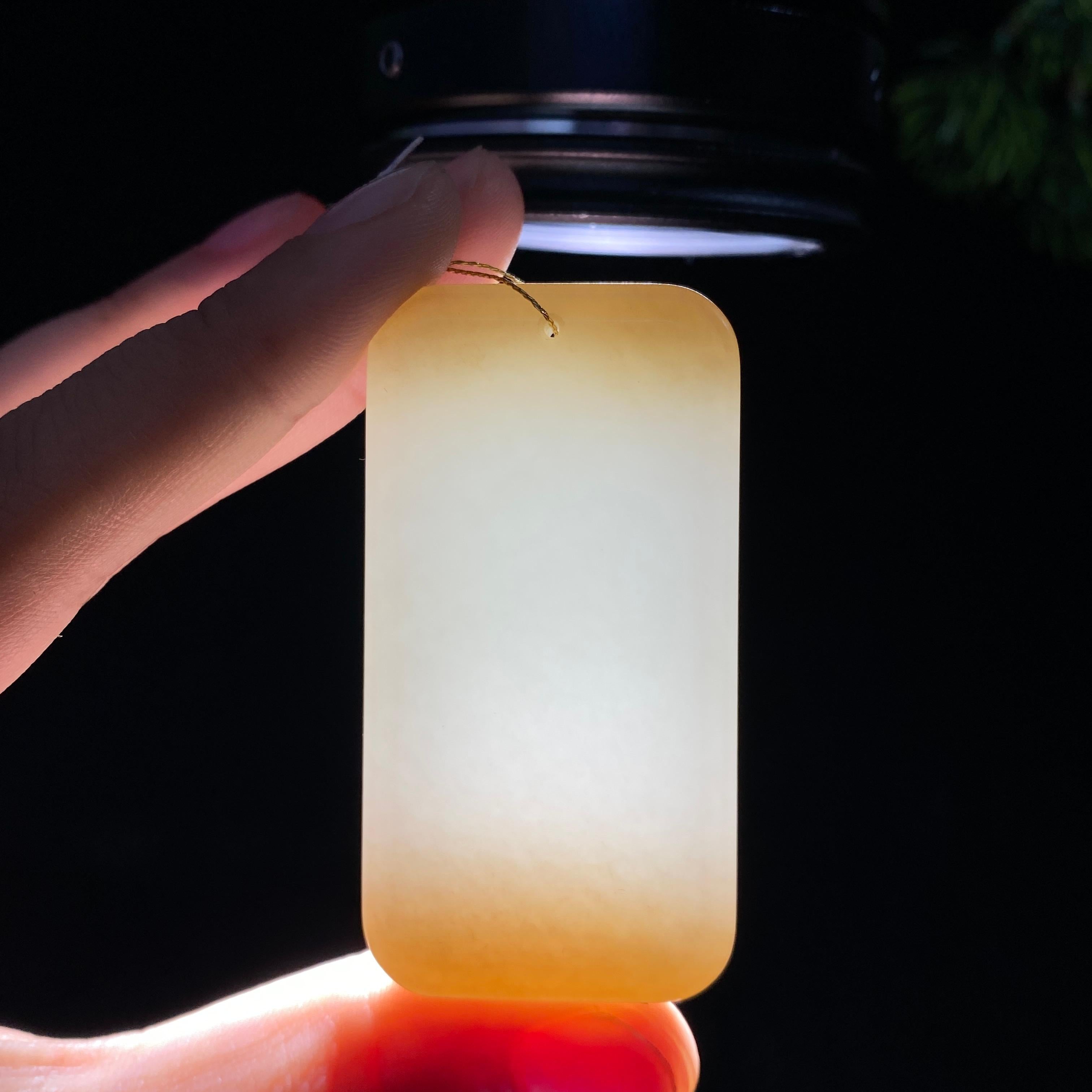 和田玉糖白无事牌（44.9g）