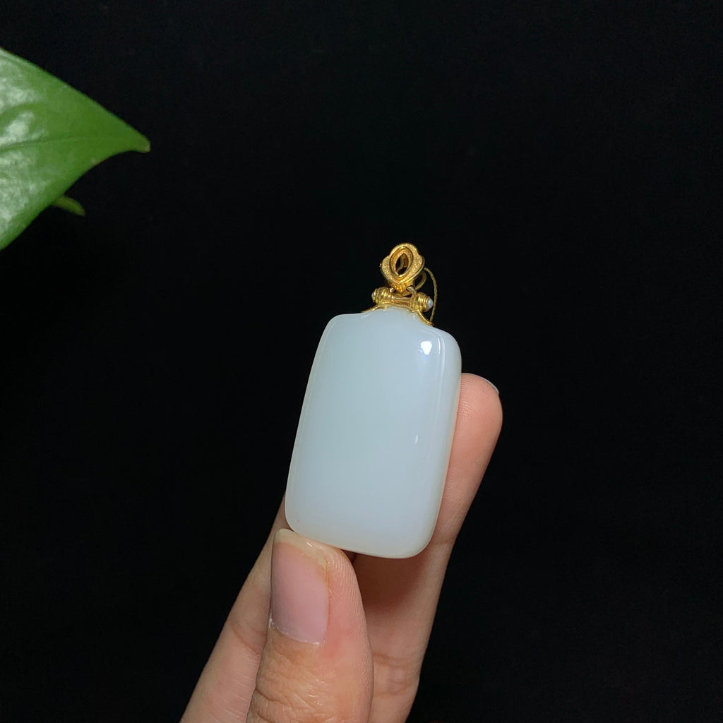 收藏级18k金镶和田山料羊脂白玉无事牌（24.2g）