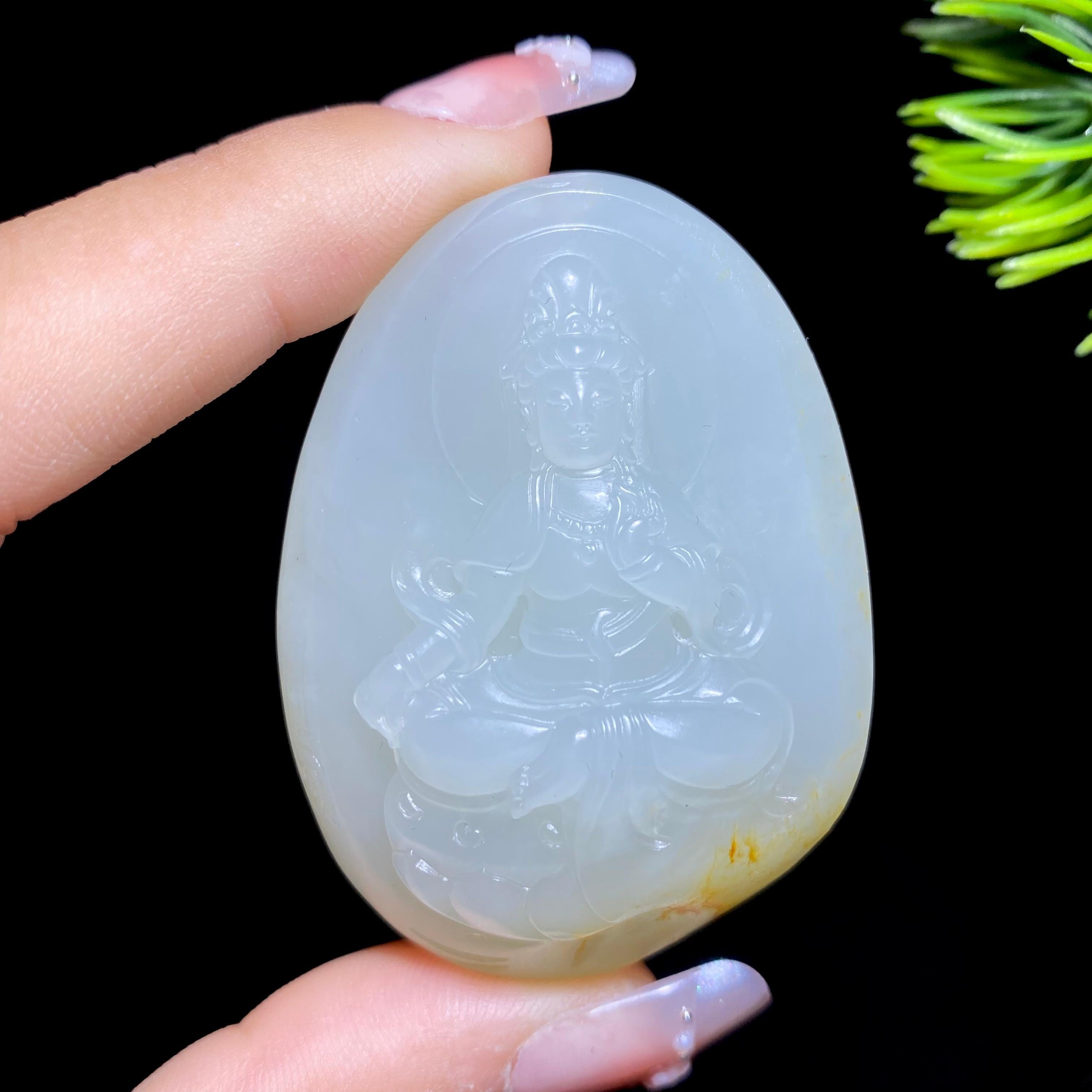和田玉籽料观音（46.8g）