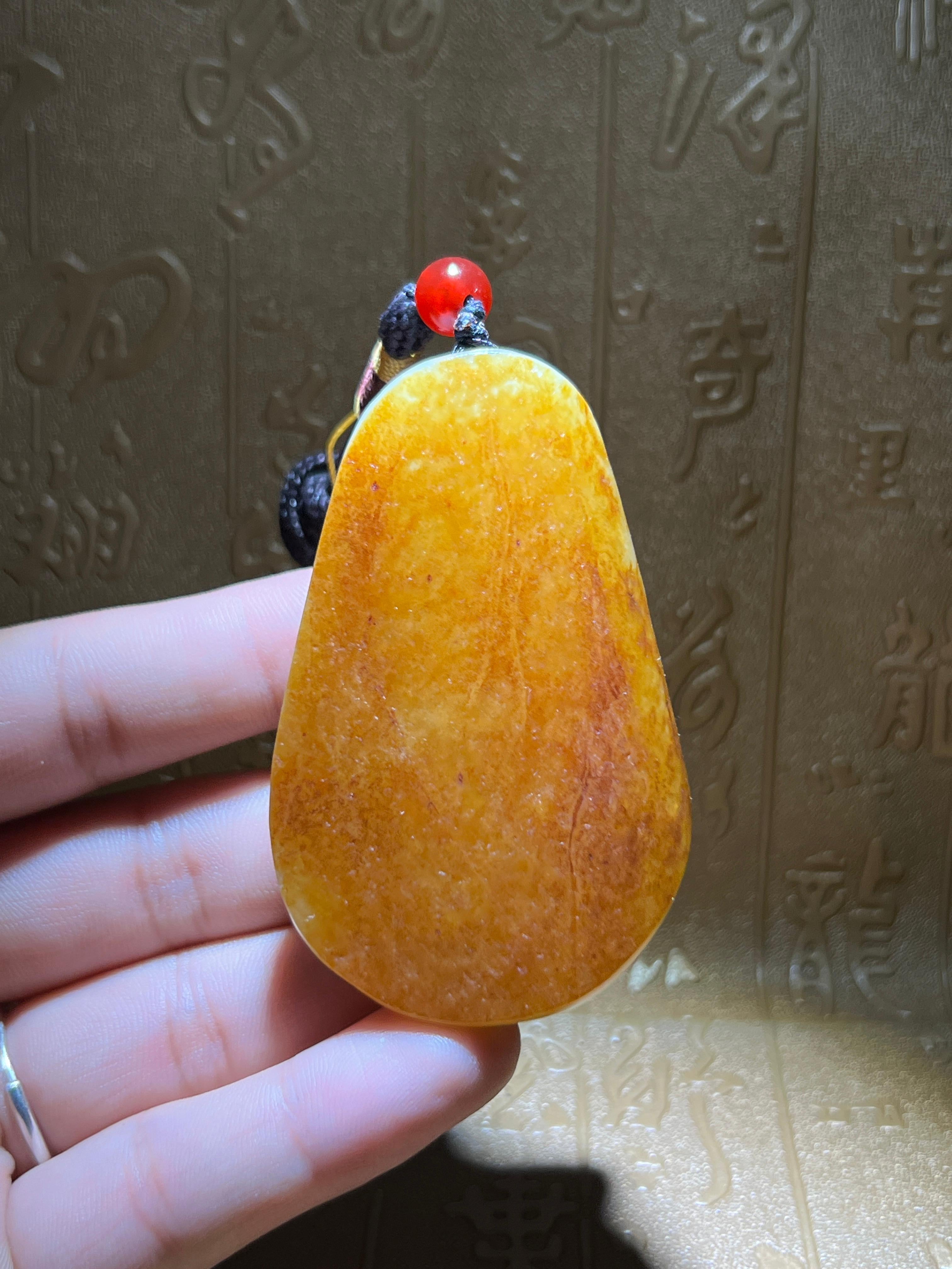 和田玉籽料龙牌（87.1g）