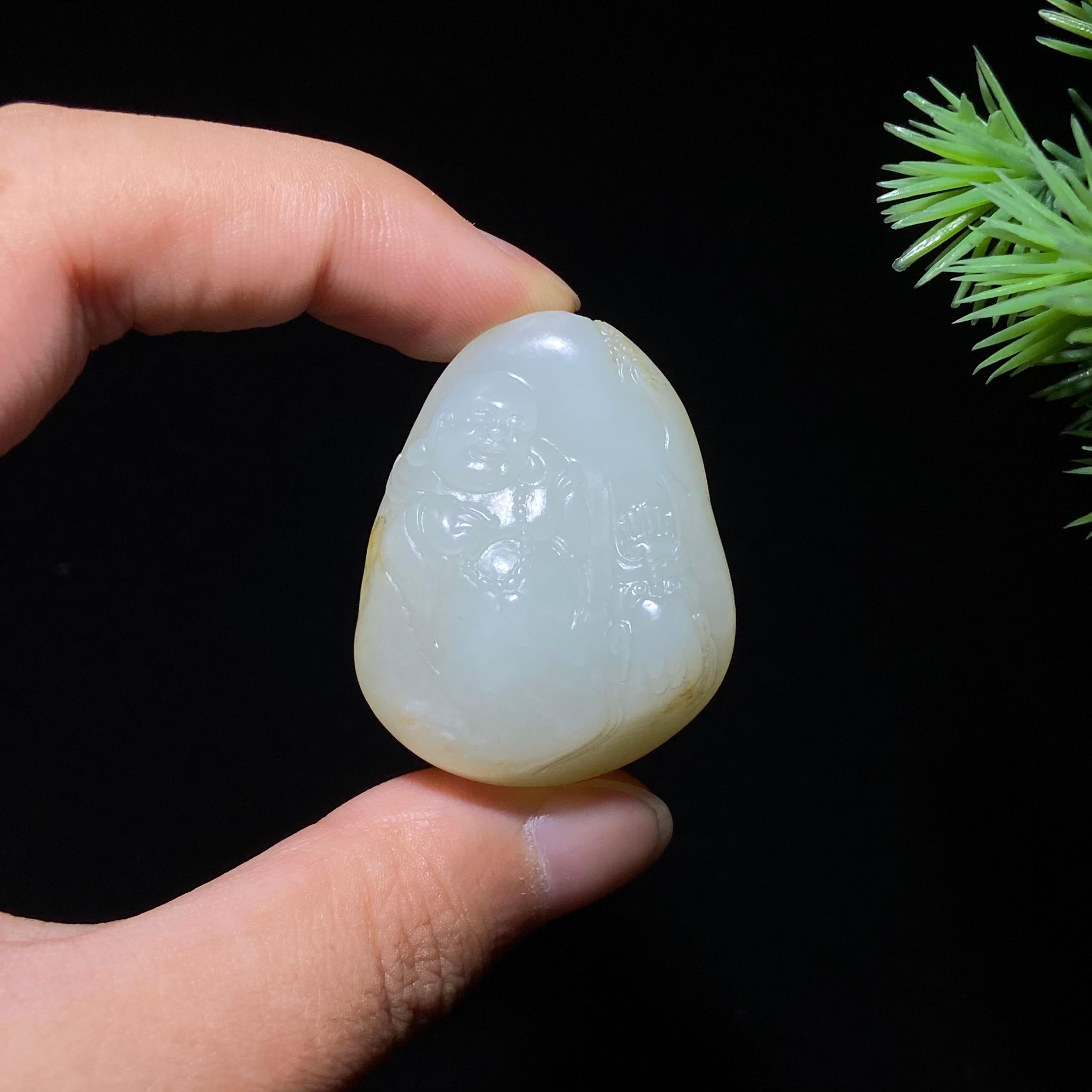 和田玉籽料佛公（20.8g）