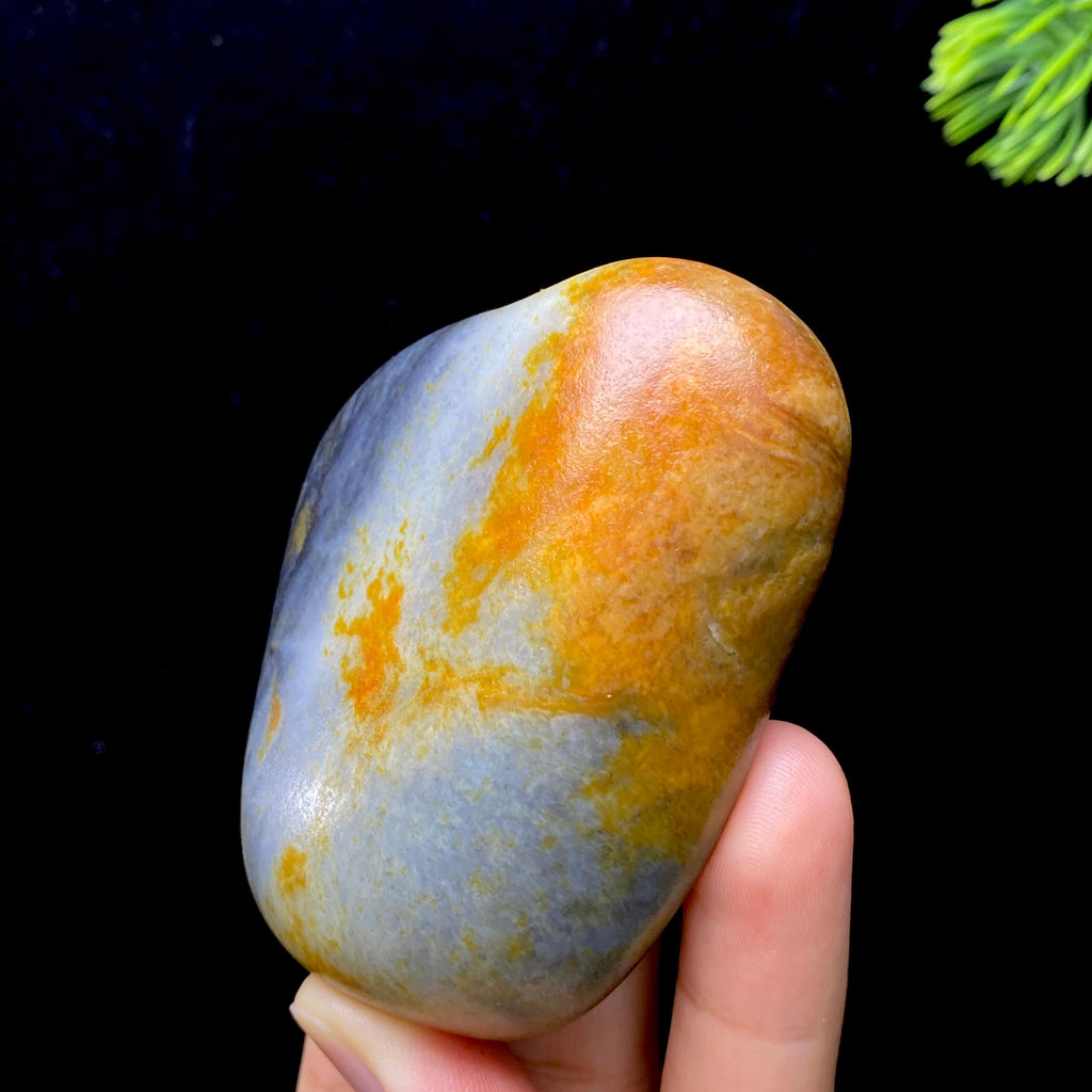 和田玉黄皮青花籽料手把件（195.18g）